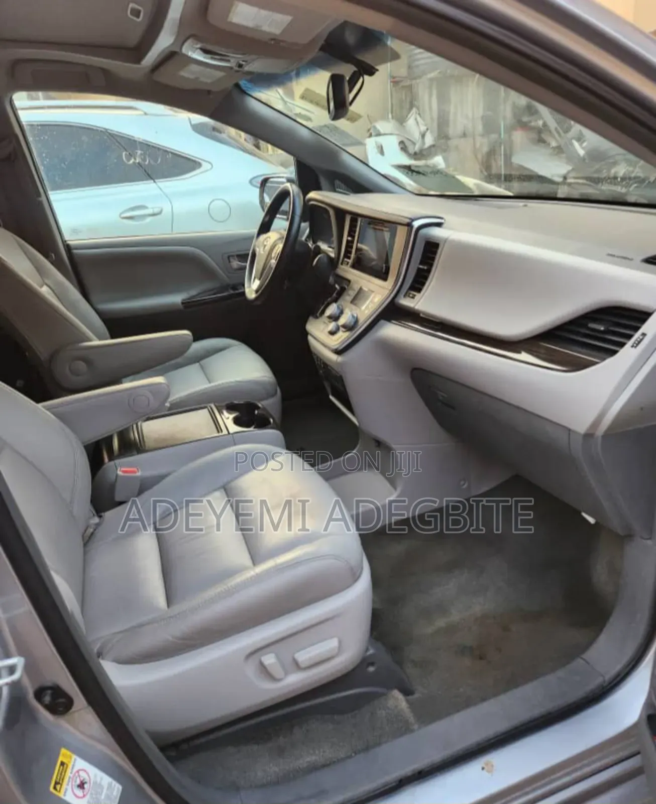 Toyota Sienna 2016 Gray