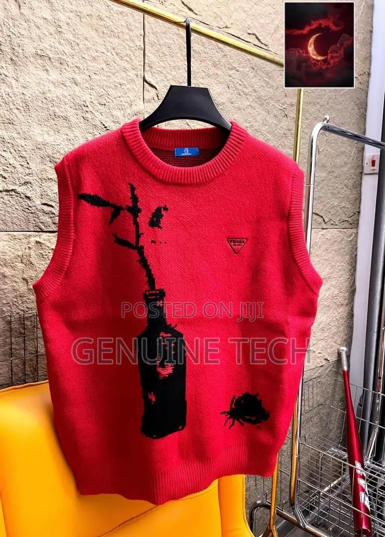 *High Quality Armless Sweat Top