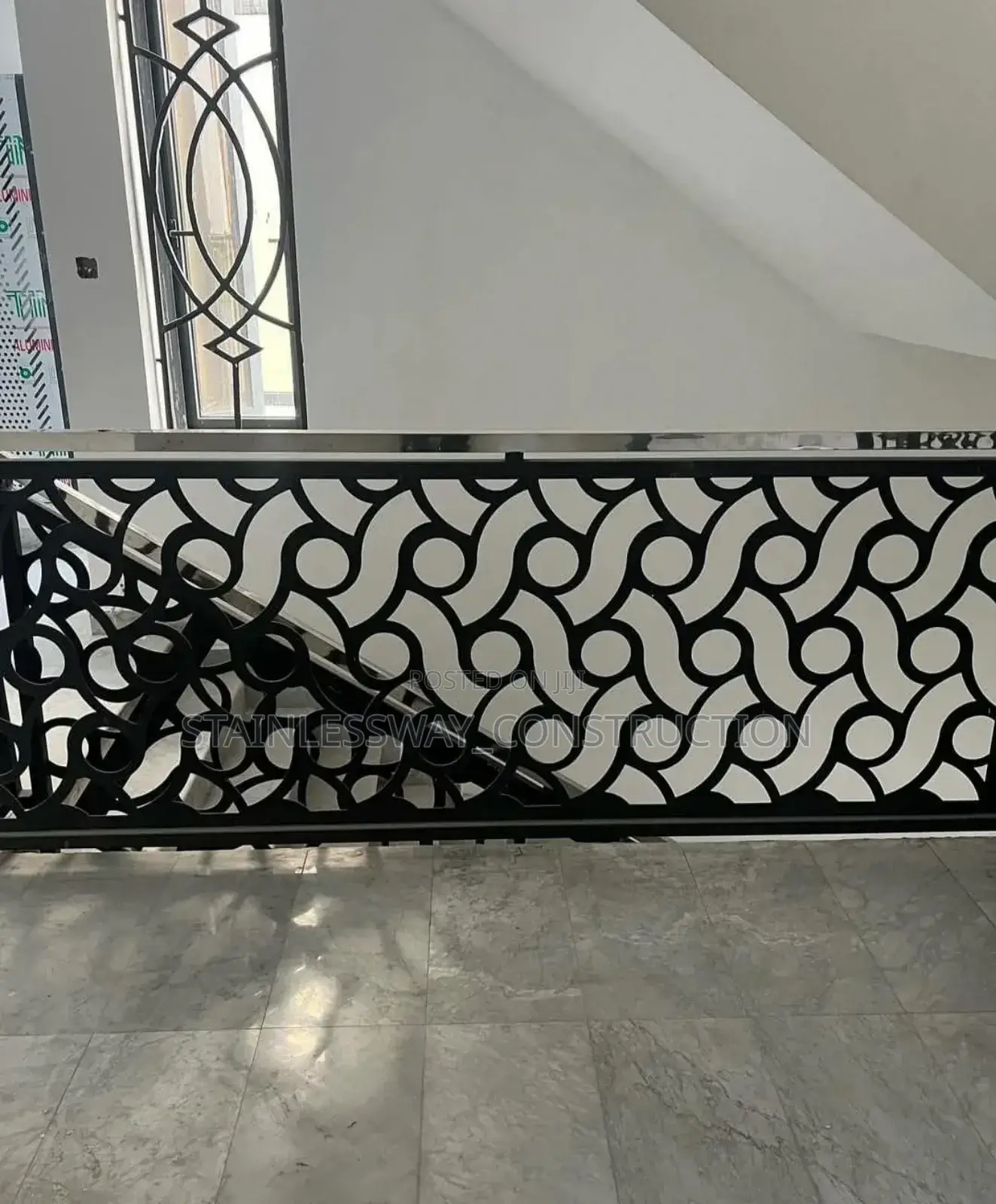 Laserlux Rail of High-End Quality and Luxury.