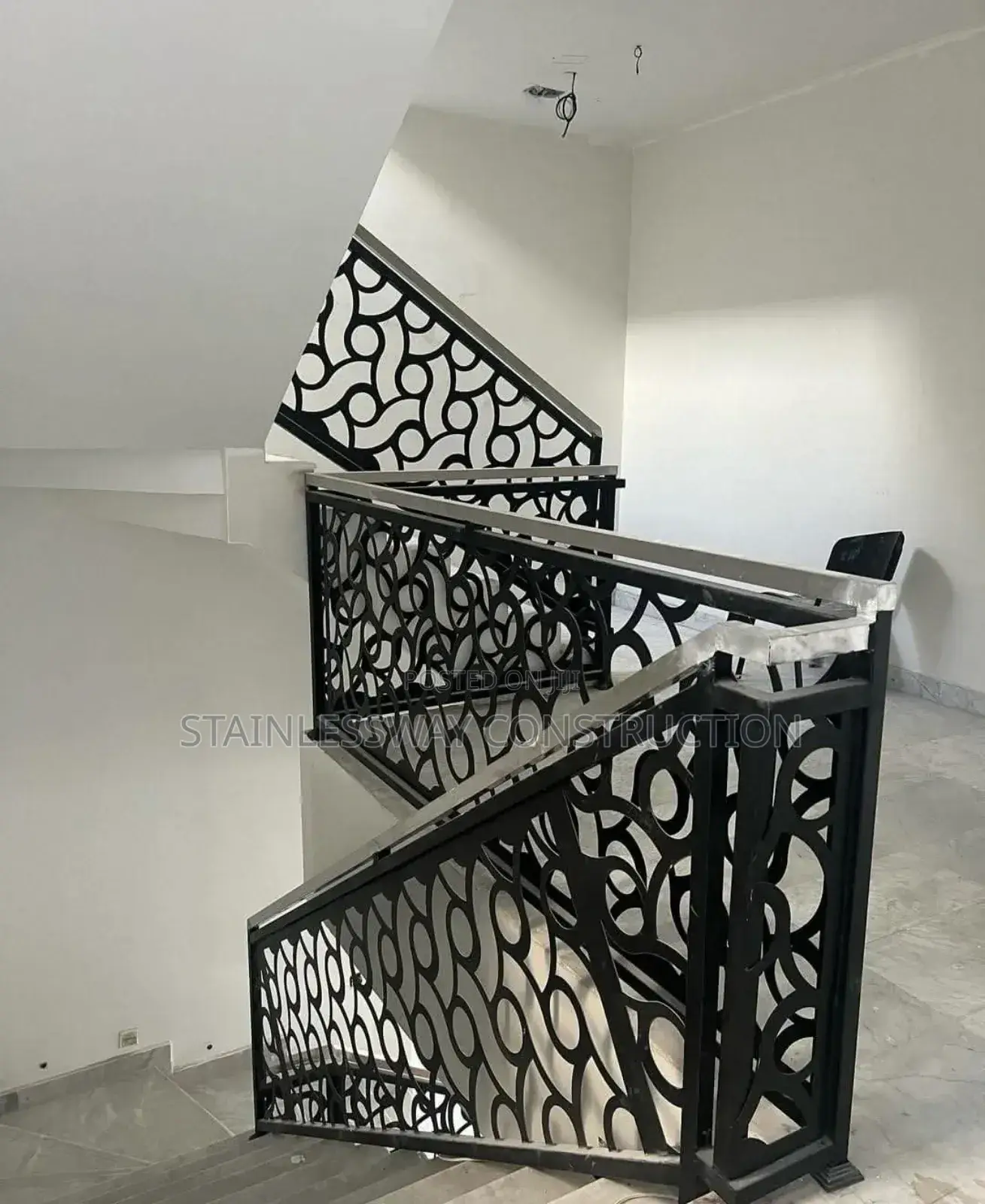 Laserlux Rail of High-End Quality and Luxury.