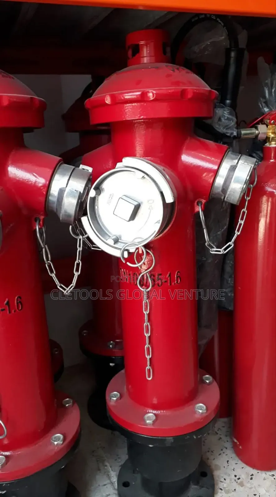 Fire Hydrant 3 Ways