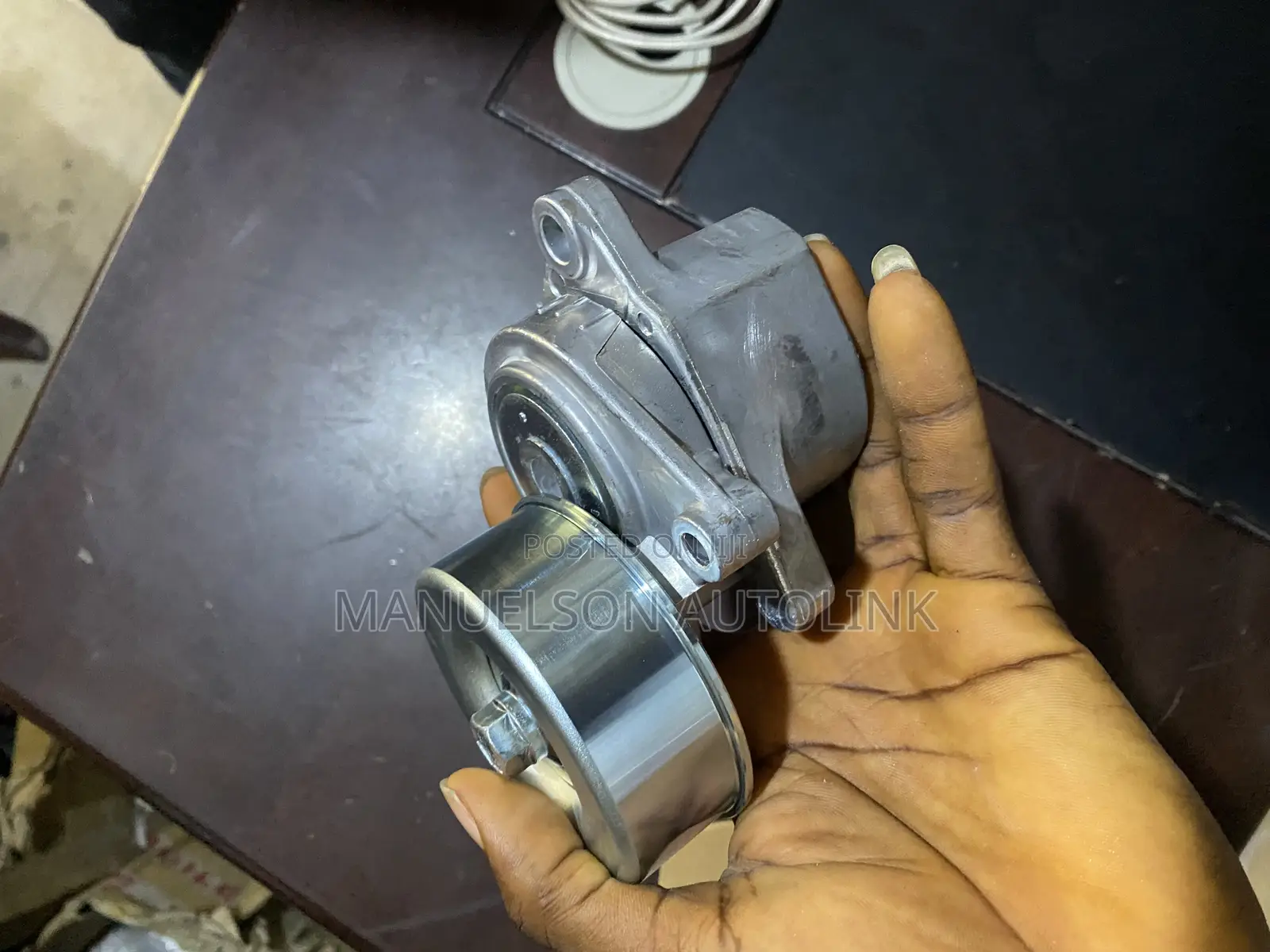 Belt Adjuster Tensioner for Nissan X-Trail,Altima,Primera