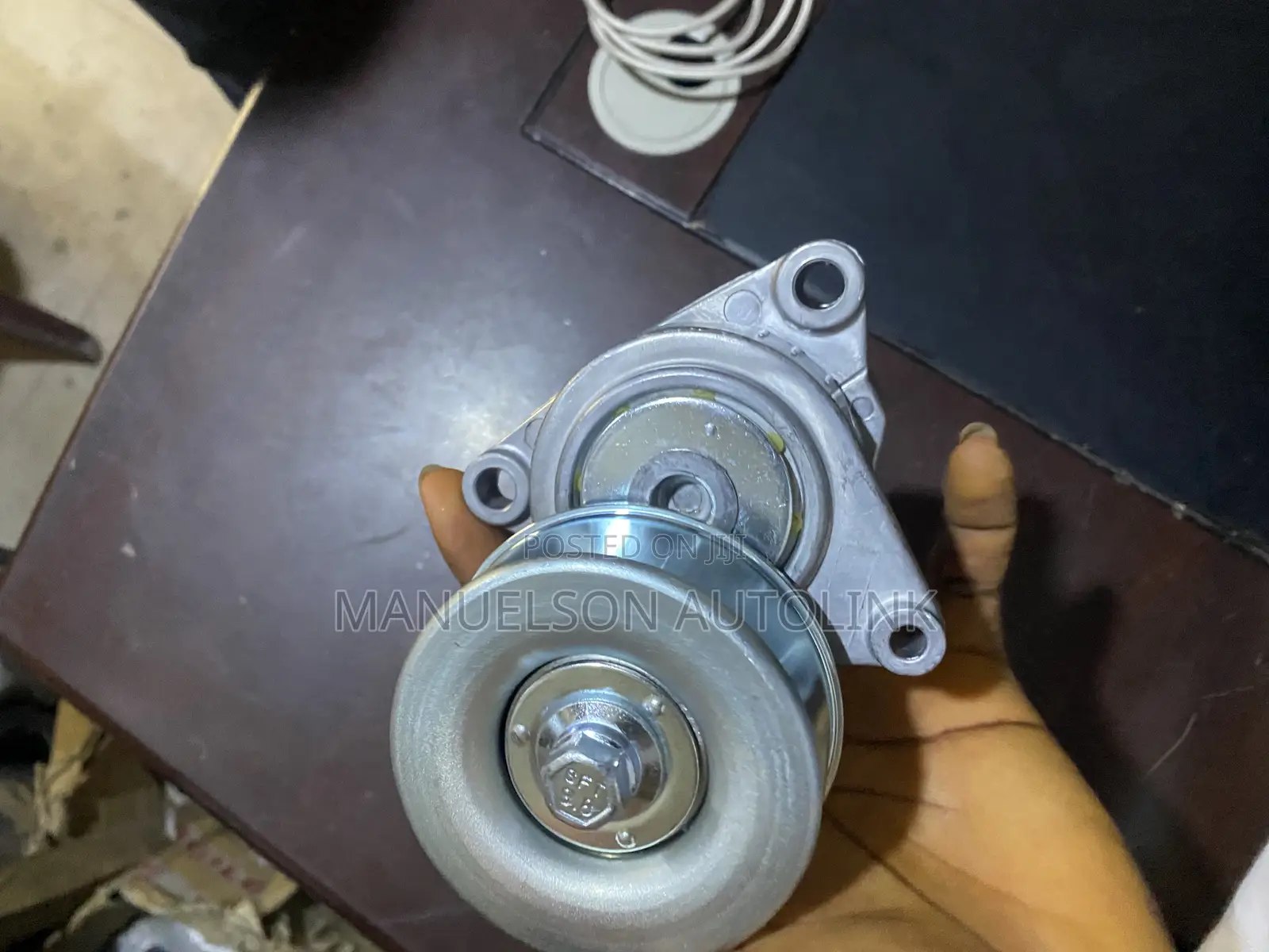 Belt Adjuster Tensioner for Nissan X-Trail,Altima,Primera