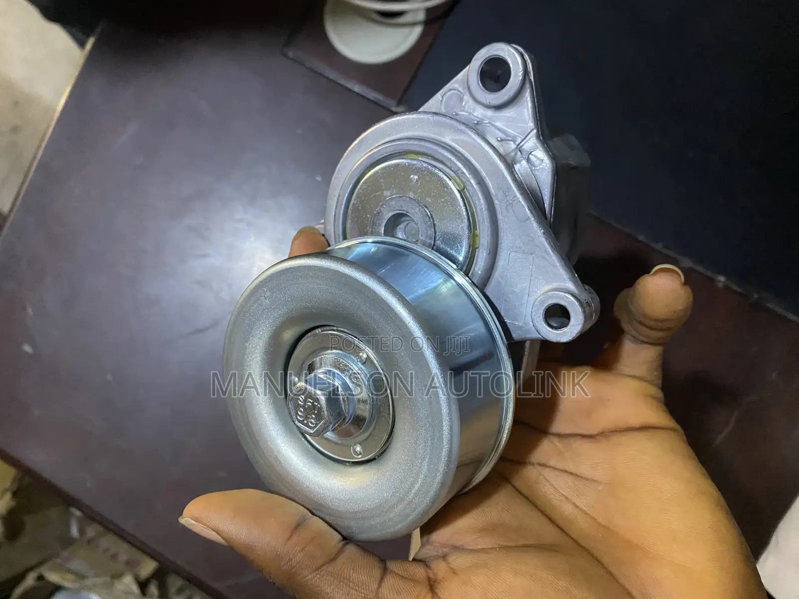 Belt Adjuster Tensioner for Nissan X-Trail,Altima,Primera