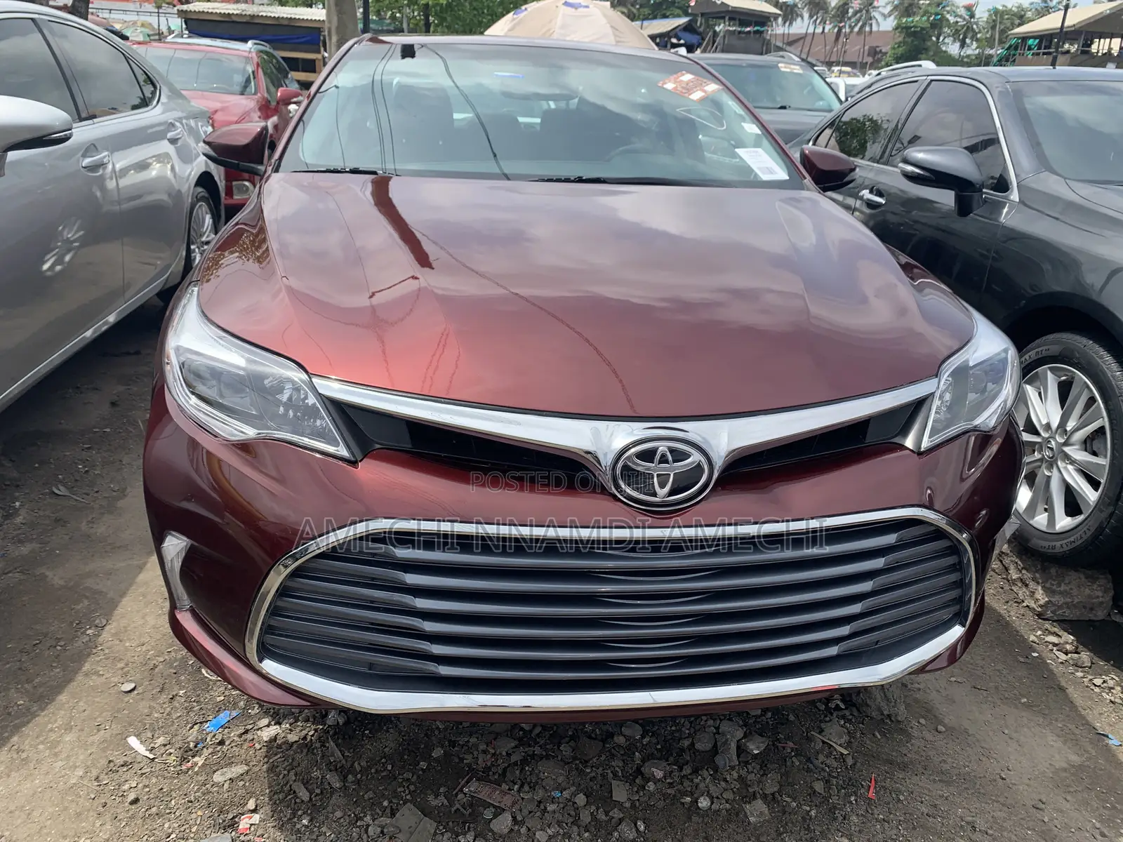 Toyota Avalon XLE Premium Sedan FWD (3.5L 6cyl 6A) 2013 Red