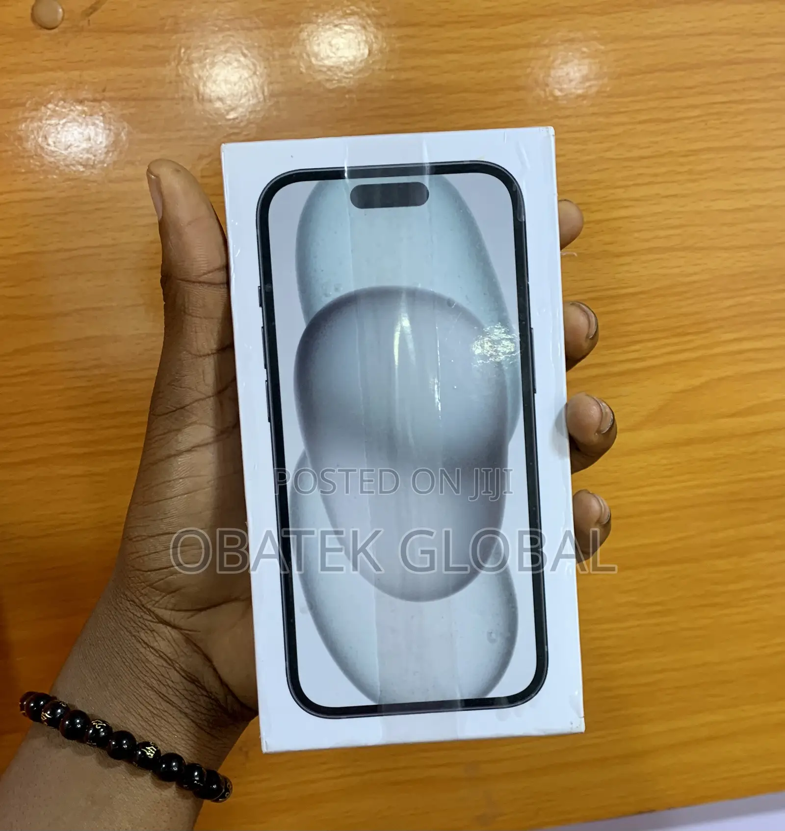 New Apple iPhone 15 128 GB Black