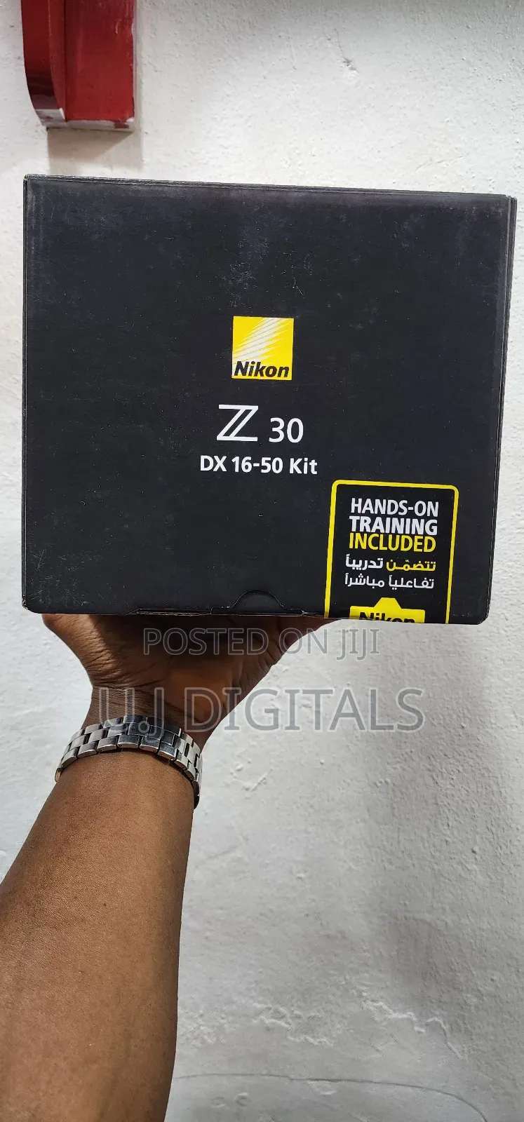 Nikon Z30 Mirrorless Camera With 16-50mm Lens