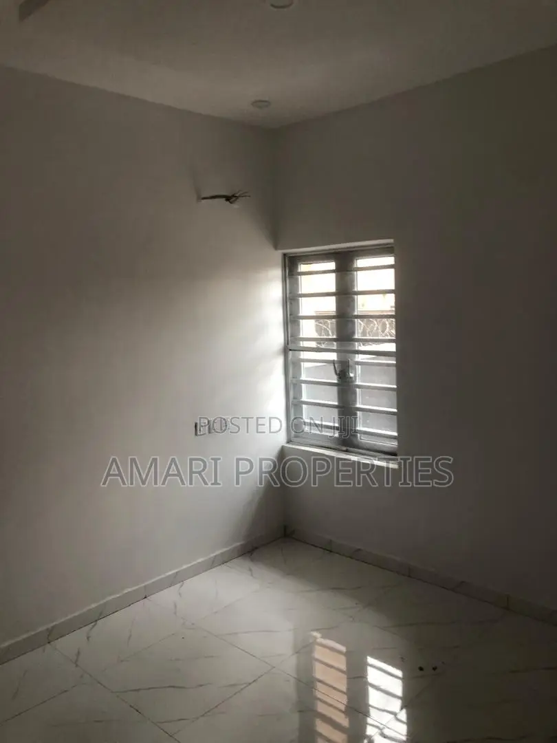 1bdrm Block of Flats in Sunview Estate, Ajah for rent