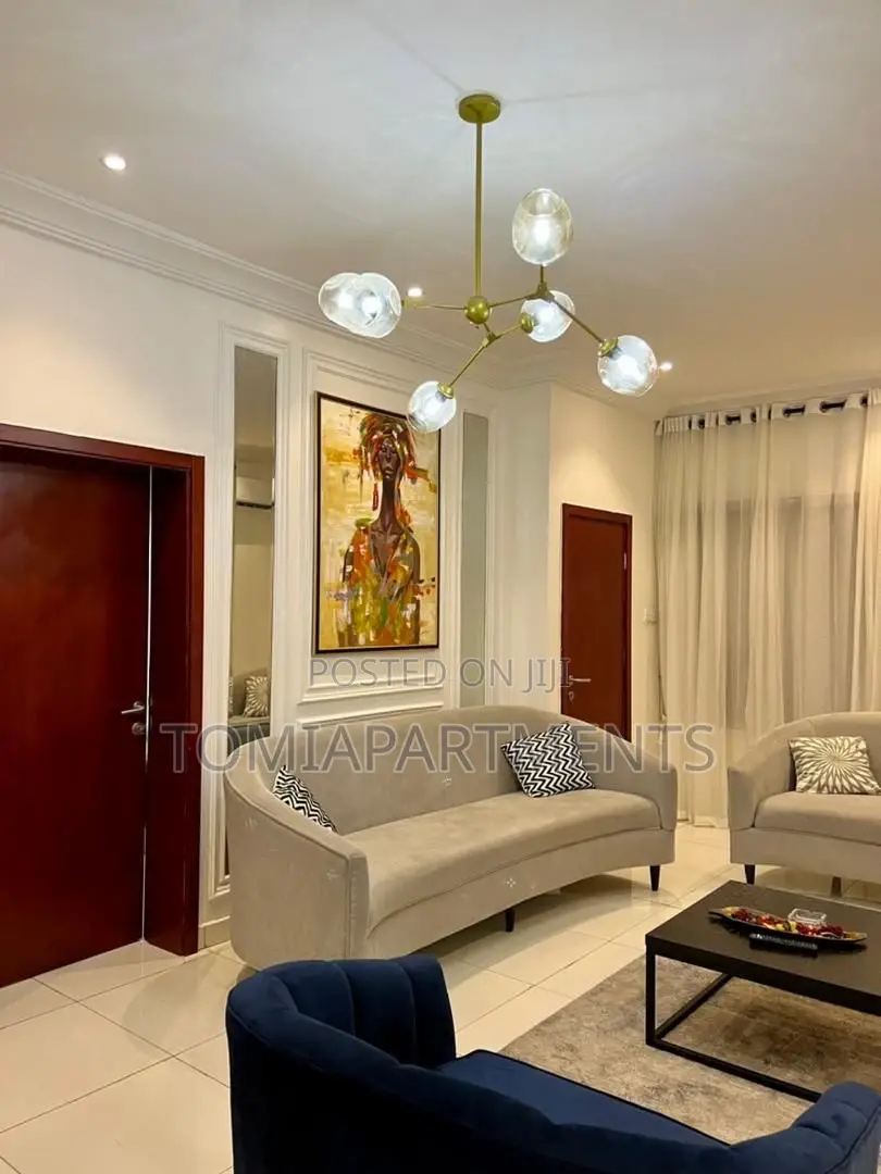2 Bedroom Shortlet Apartment in Lekki Phase 1