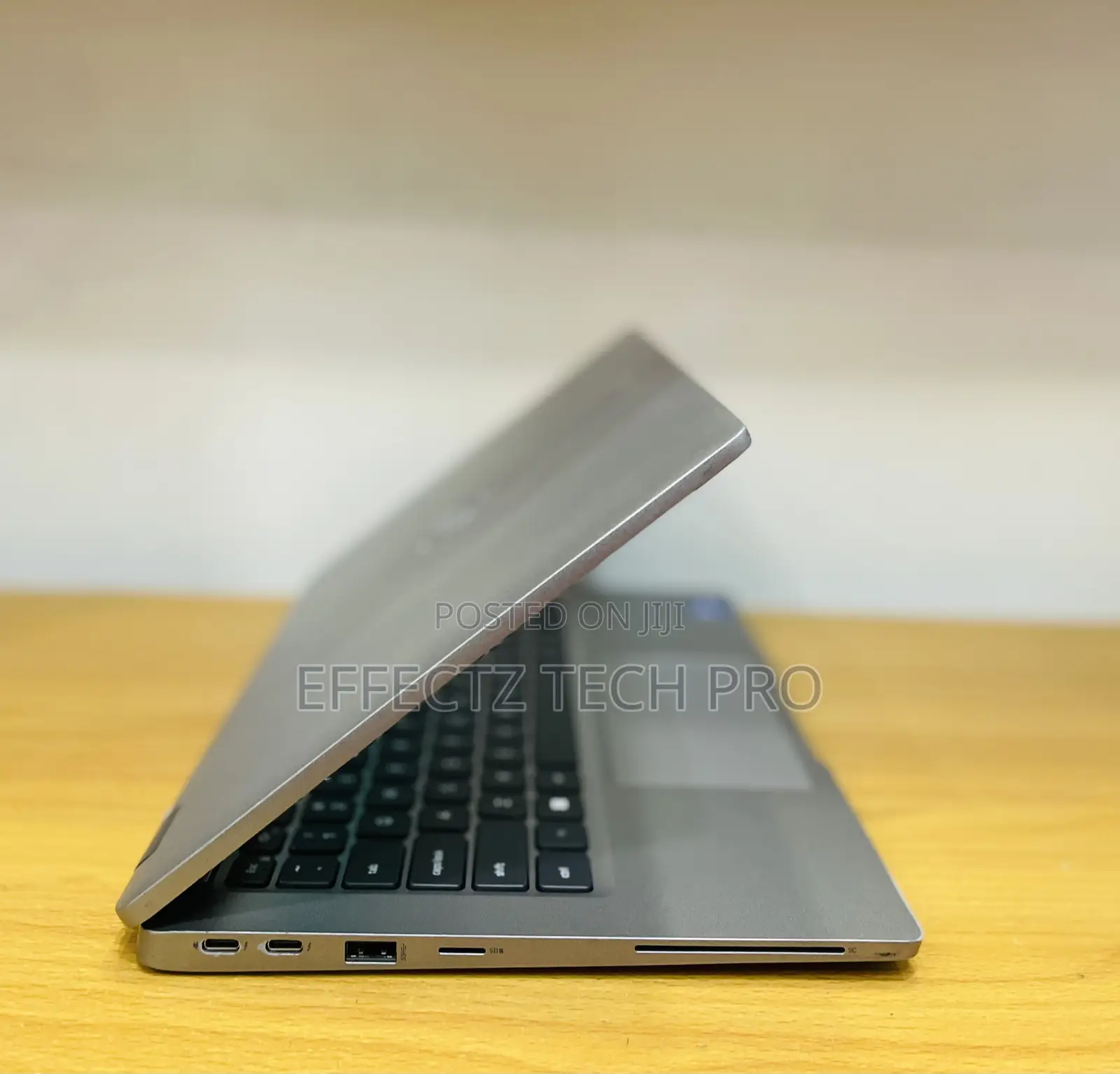 Laptop Dell Latitude 5320 16GB Intel Core I7 SSD 256GB