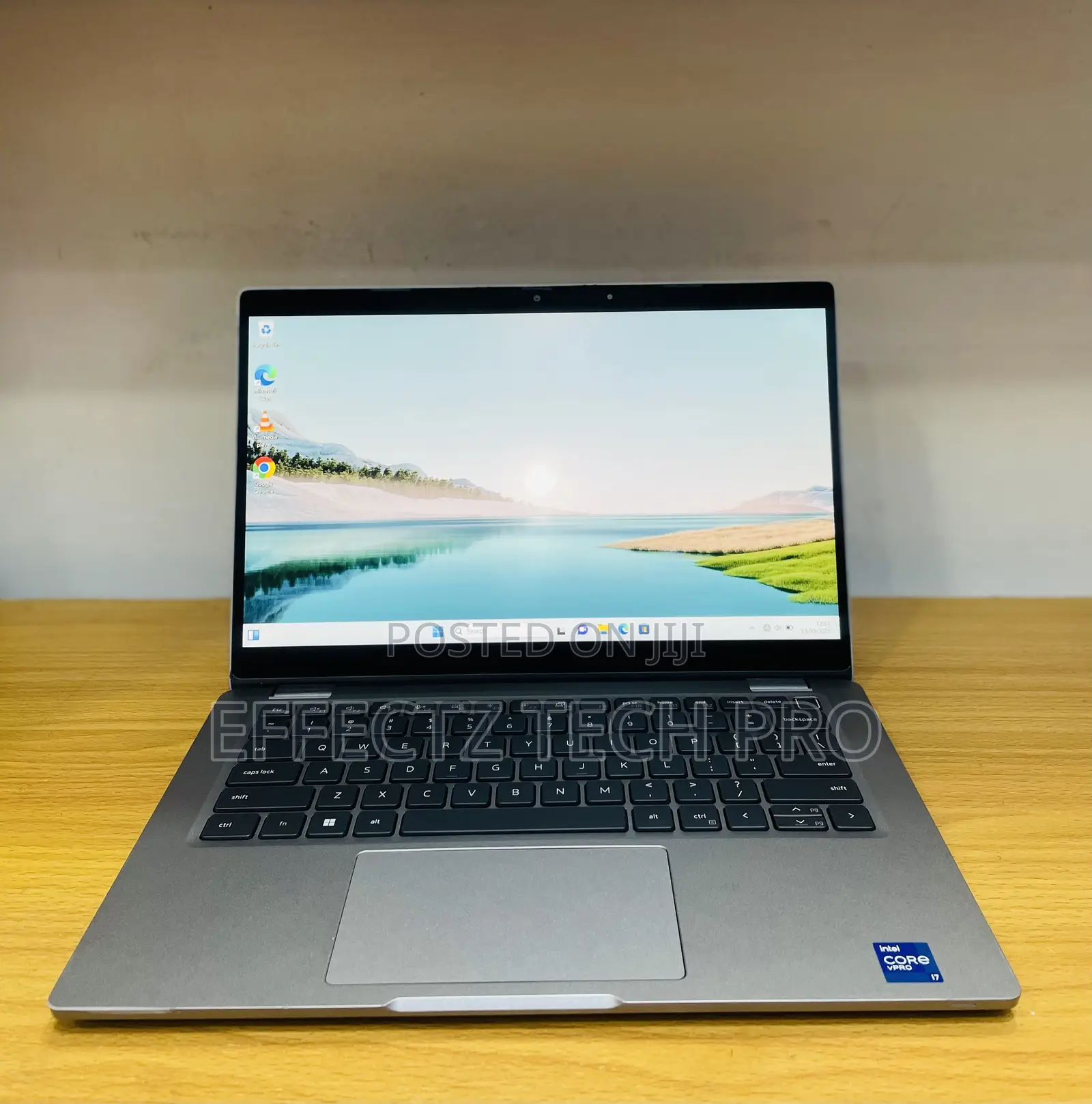 Laptop Dell Latitude 5320 16GB Intel Core I7 SSD 256GB