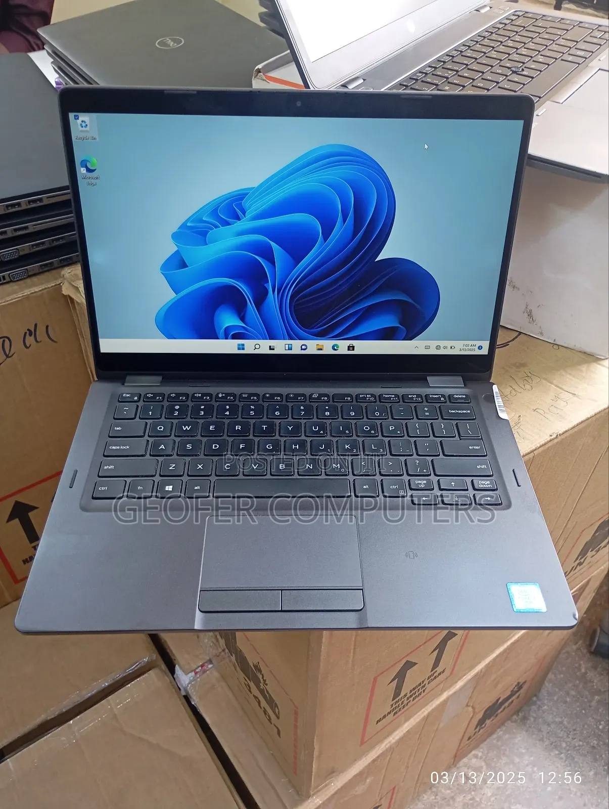 Laptop Dell Latitude 5300 16GB Intel Core I7 SSD 512GB