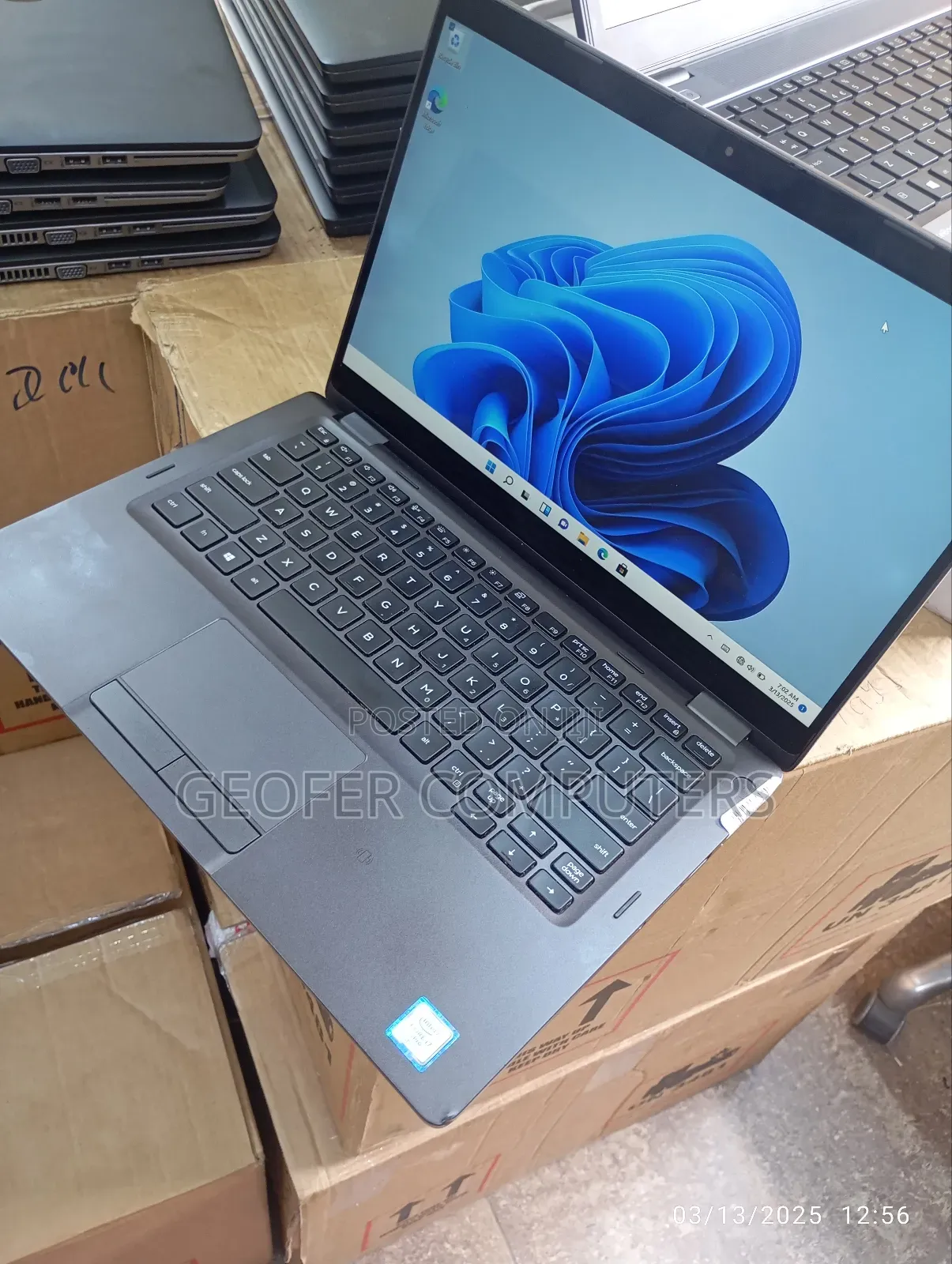 Laptop Dell Latitude 5300 16GB Intel Core I7 SSD 512GB