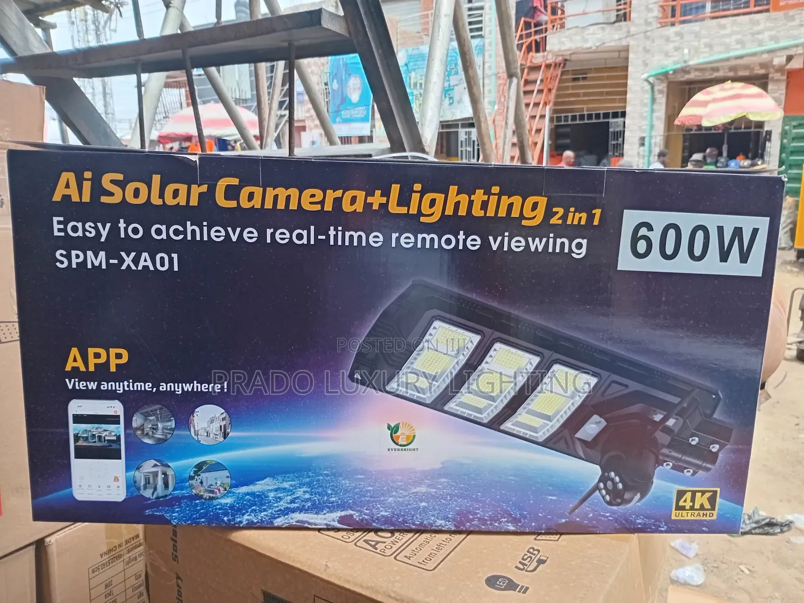 Al Solar Camera + Lighting 2in 1