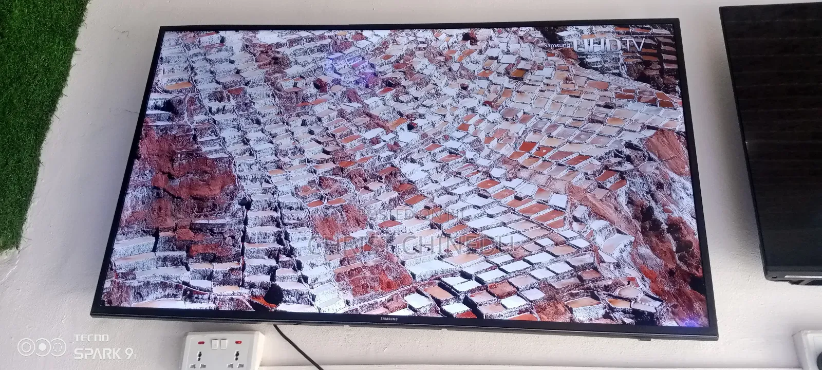 Uk Neatly Used 50inches Samsung Smart Tv