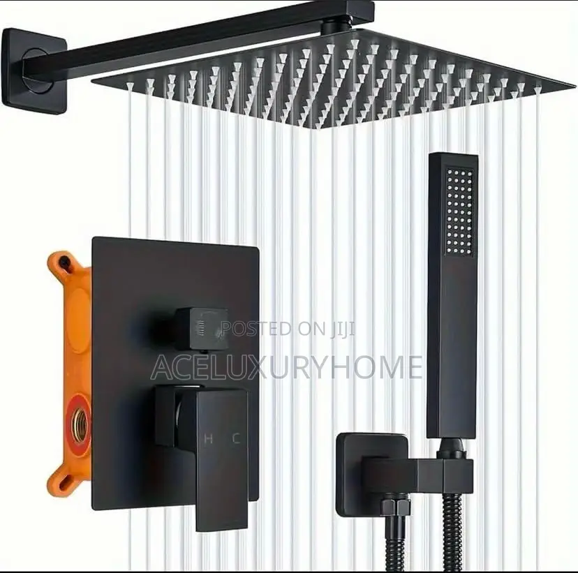 Shower Conduit Black Four Ways