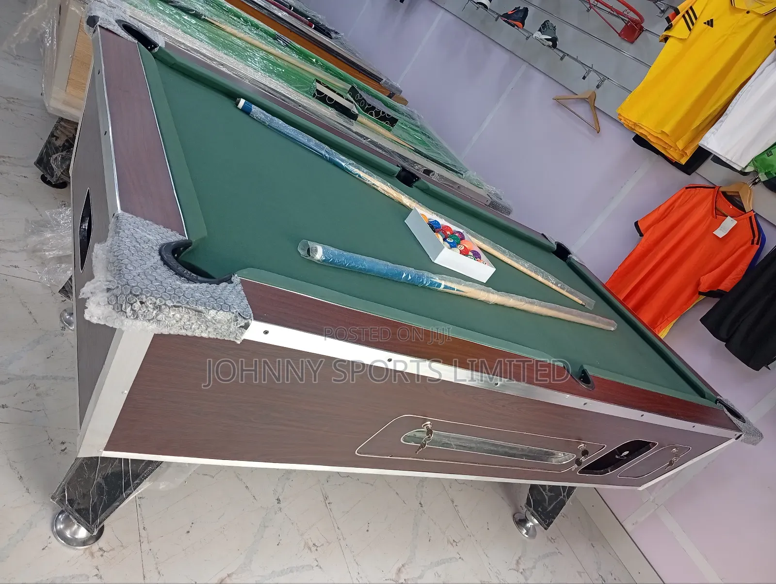 7 Ftcoin Operated Snooker Board