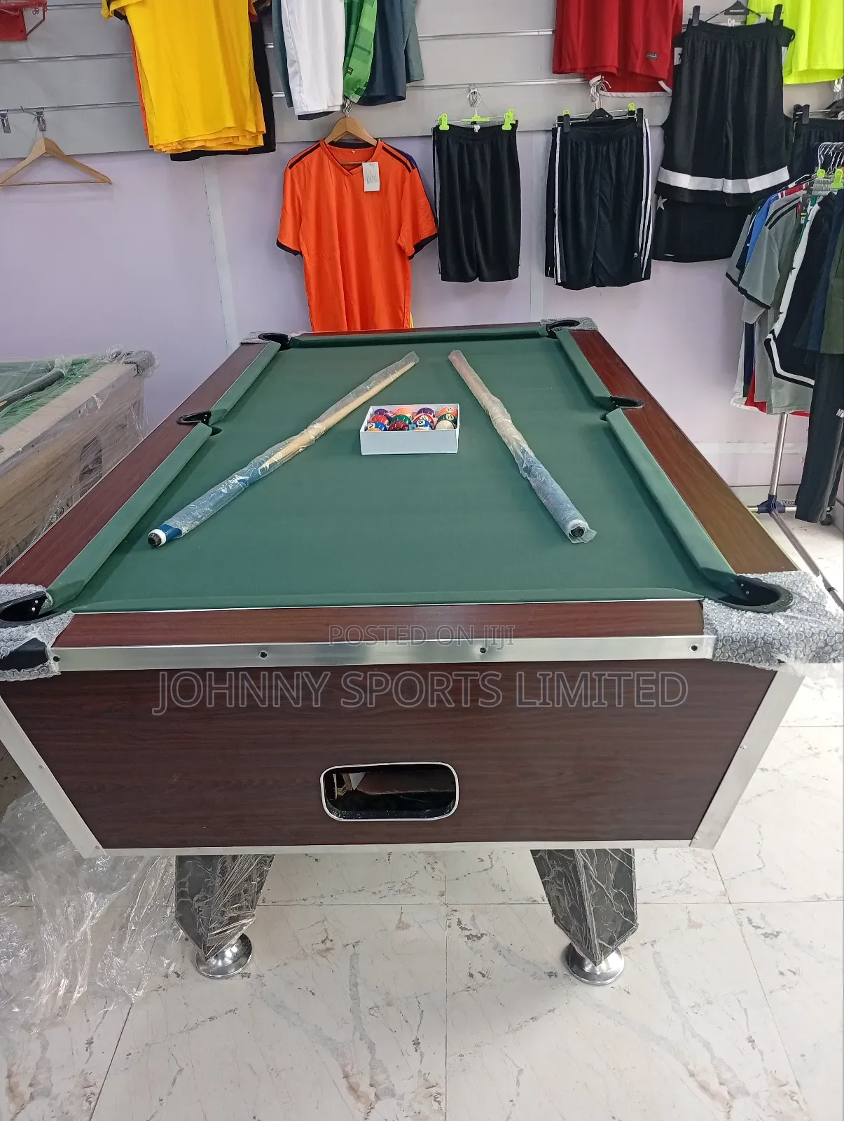 7 Ftcoin Operated Snooker Board