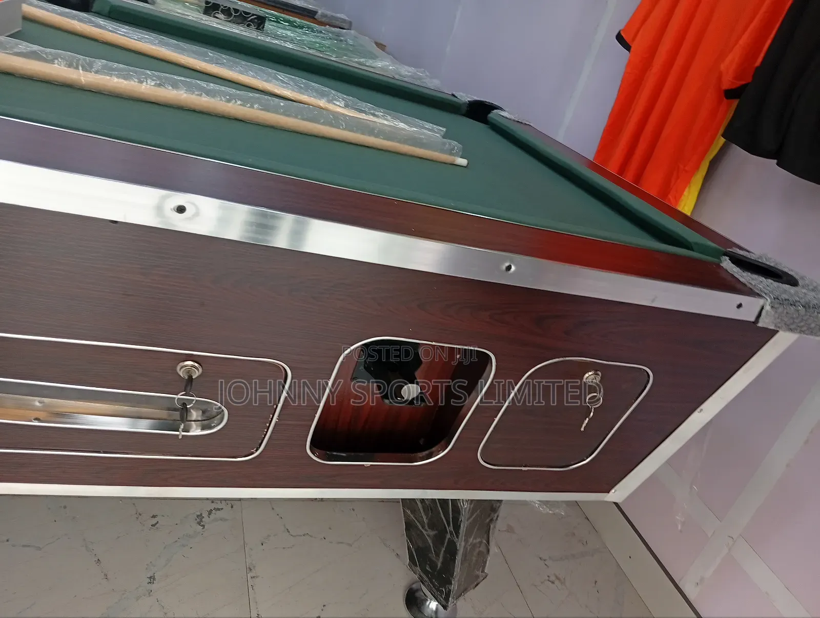 7 Ftcoin Operated Snooker Board