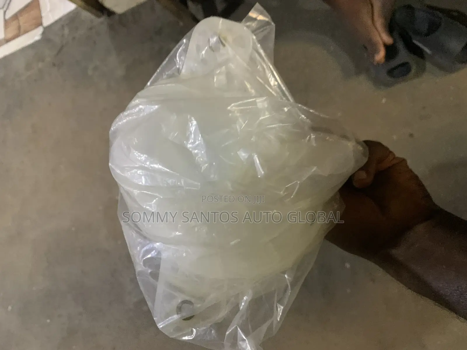 Radiator Water Tank Hyundai Tucson 2019 Available