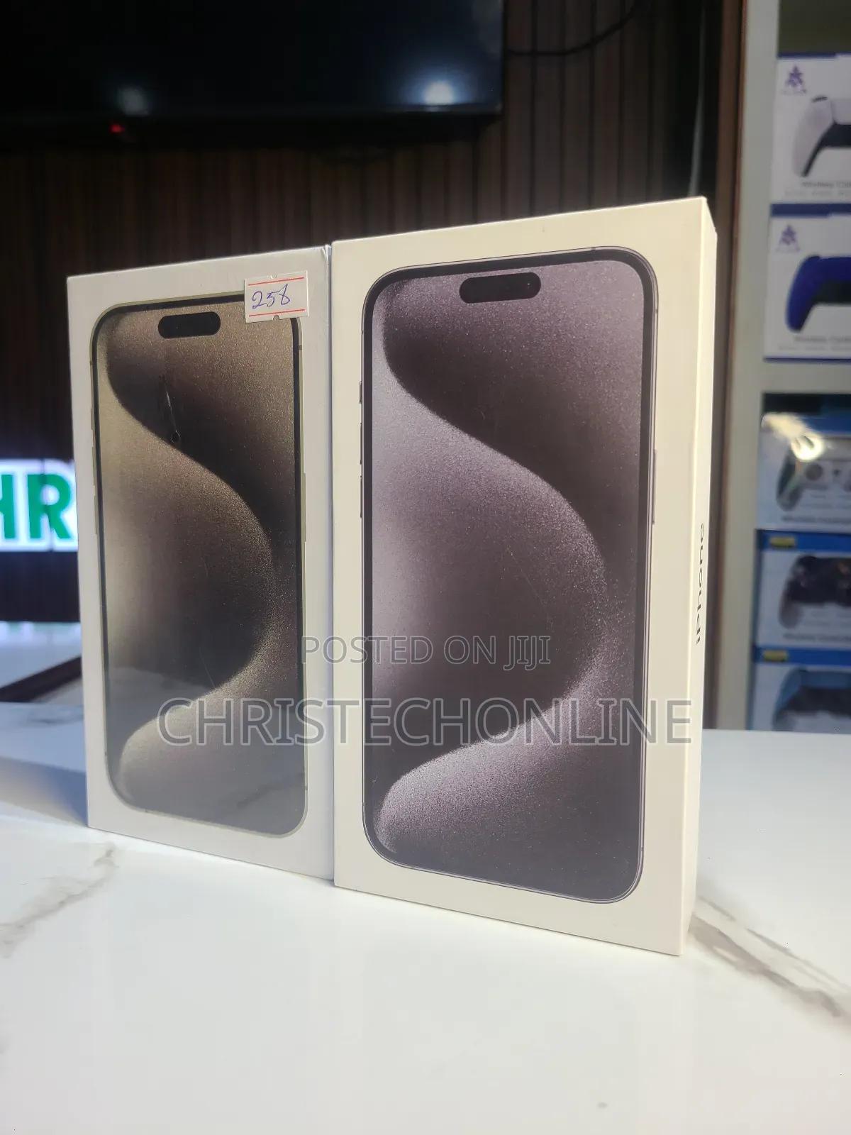 New Apple iPhone 15 Pro Max 256 GB Black
