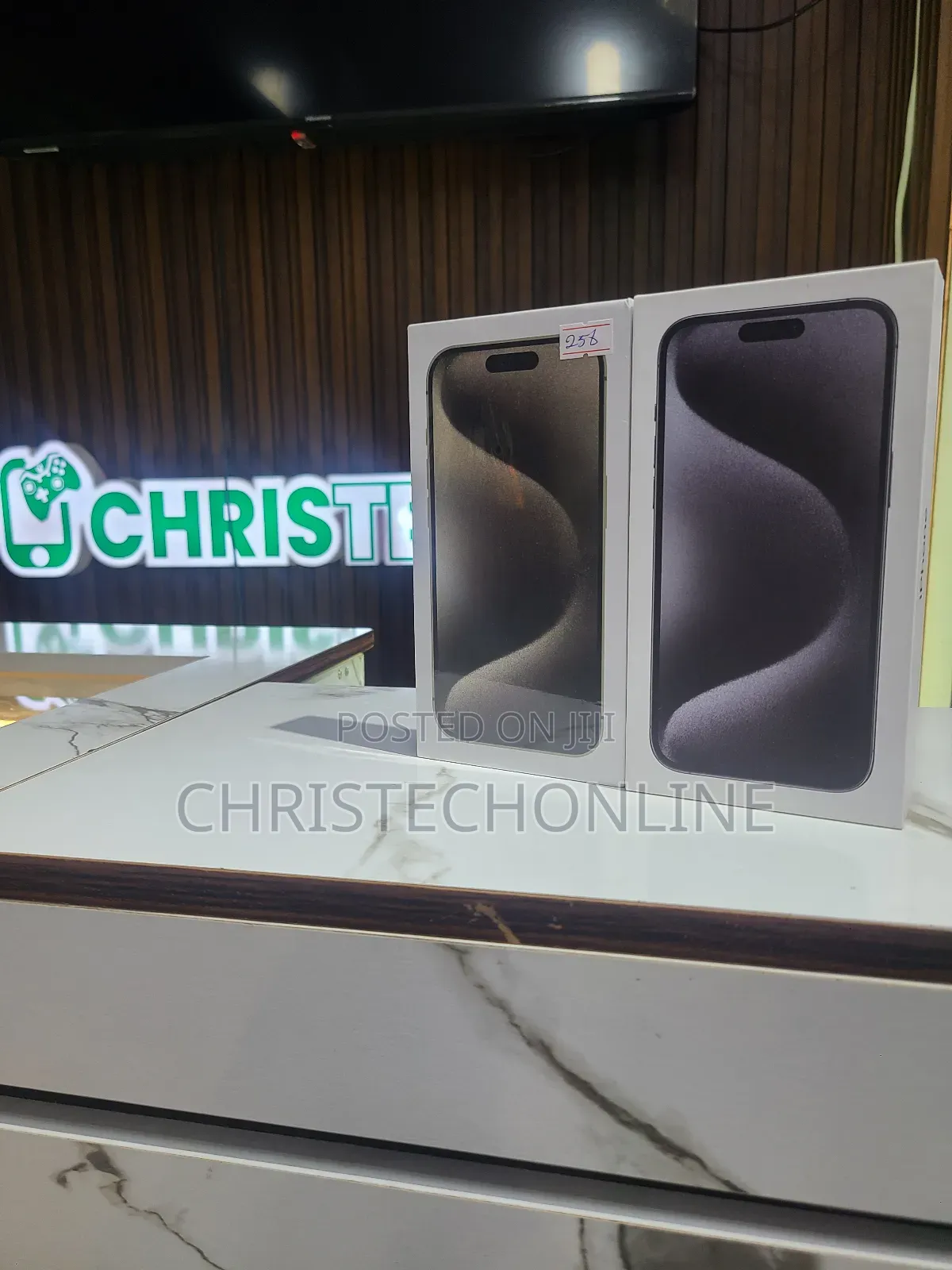 New Apple iPhone 15 Pro Max 256 GB Black