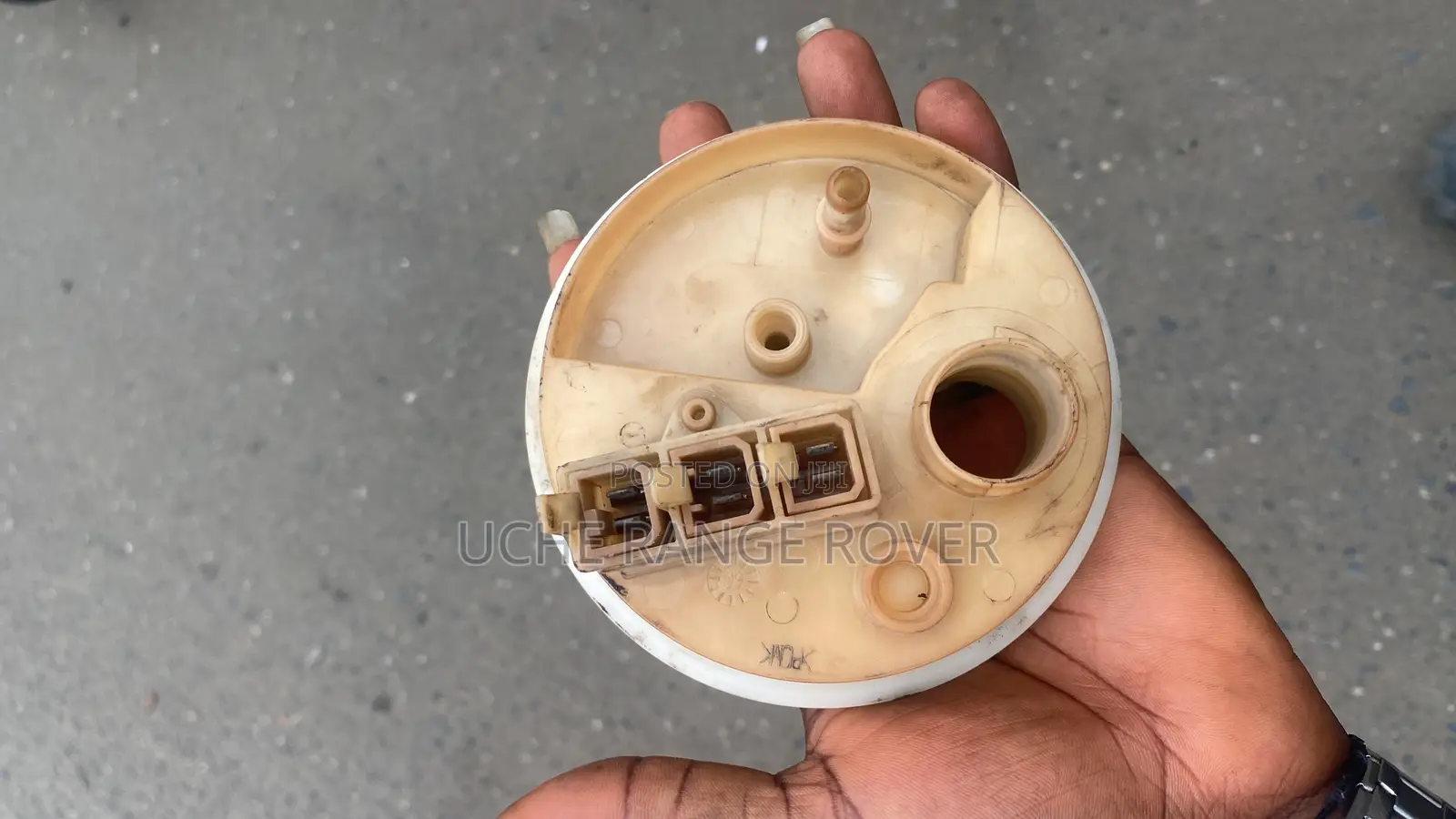 Range Rover Fuel Cover