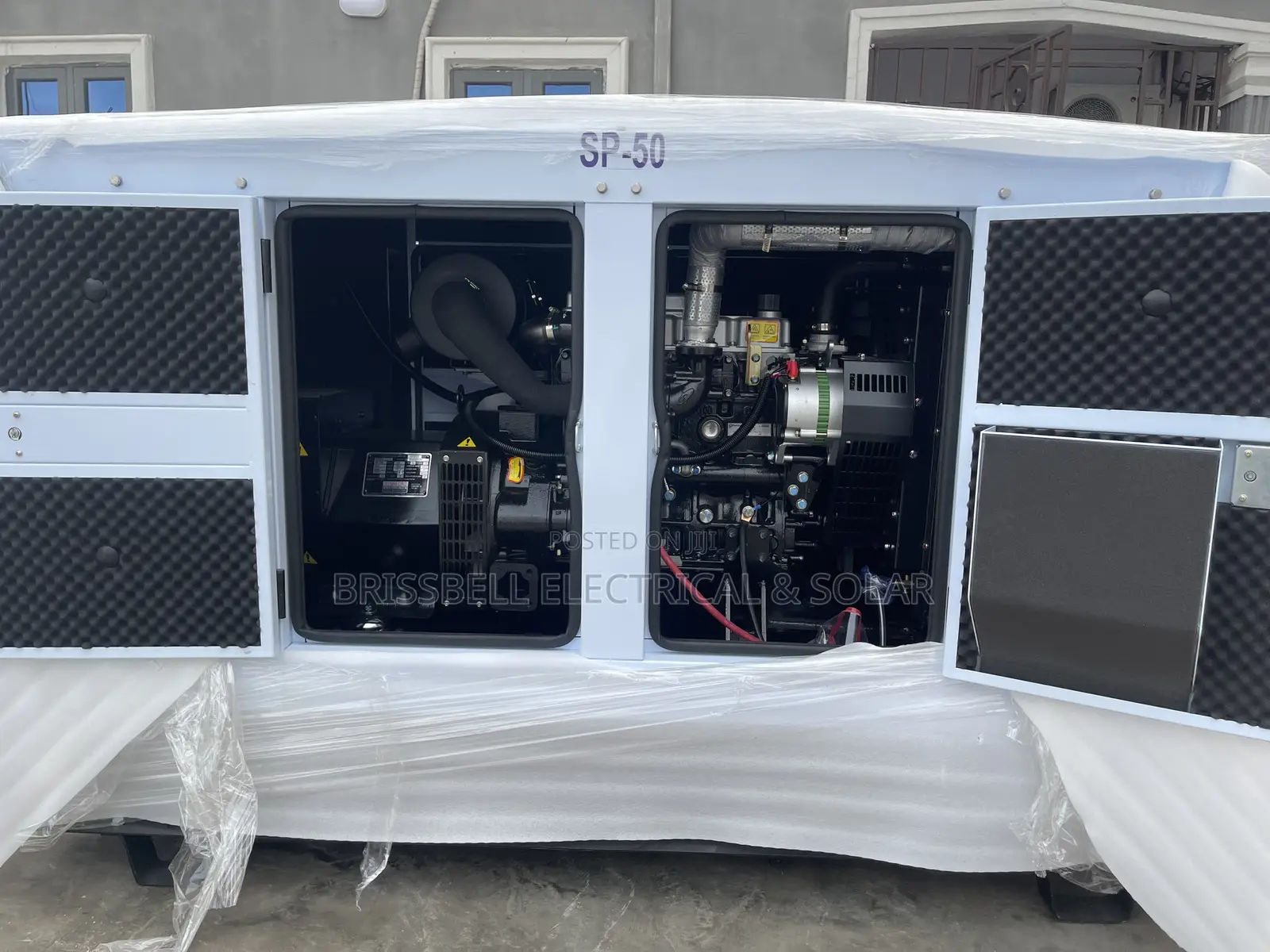 Authentic England Perkins Soundproof Diesel Generator 40kva