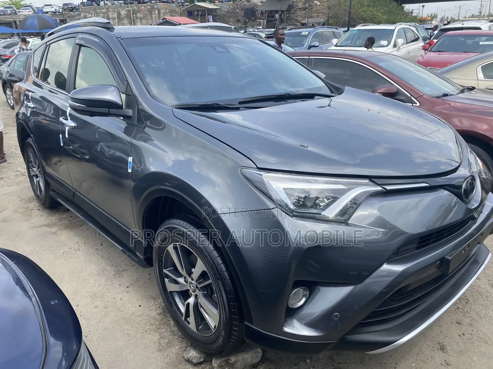 Toyota RAV4 2018 Gray