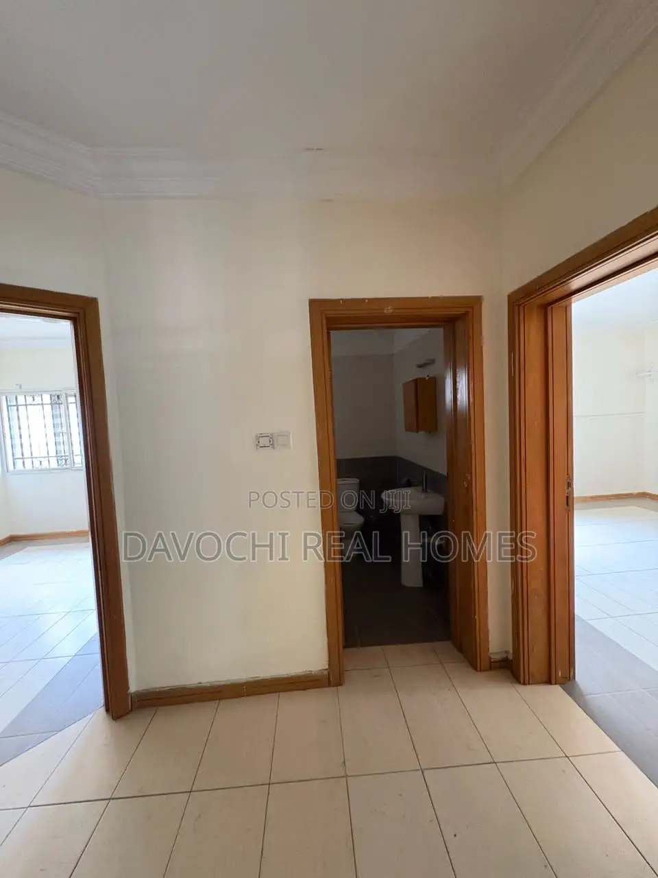 Mini Flat in Osapa London for rent
