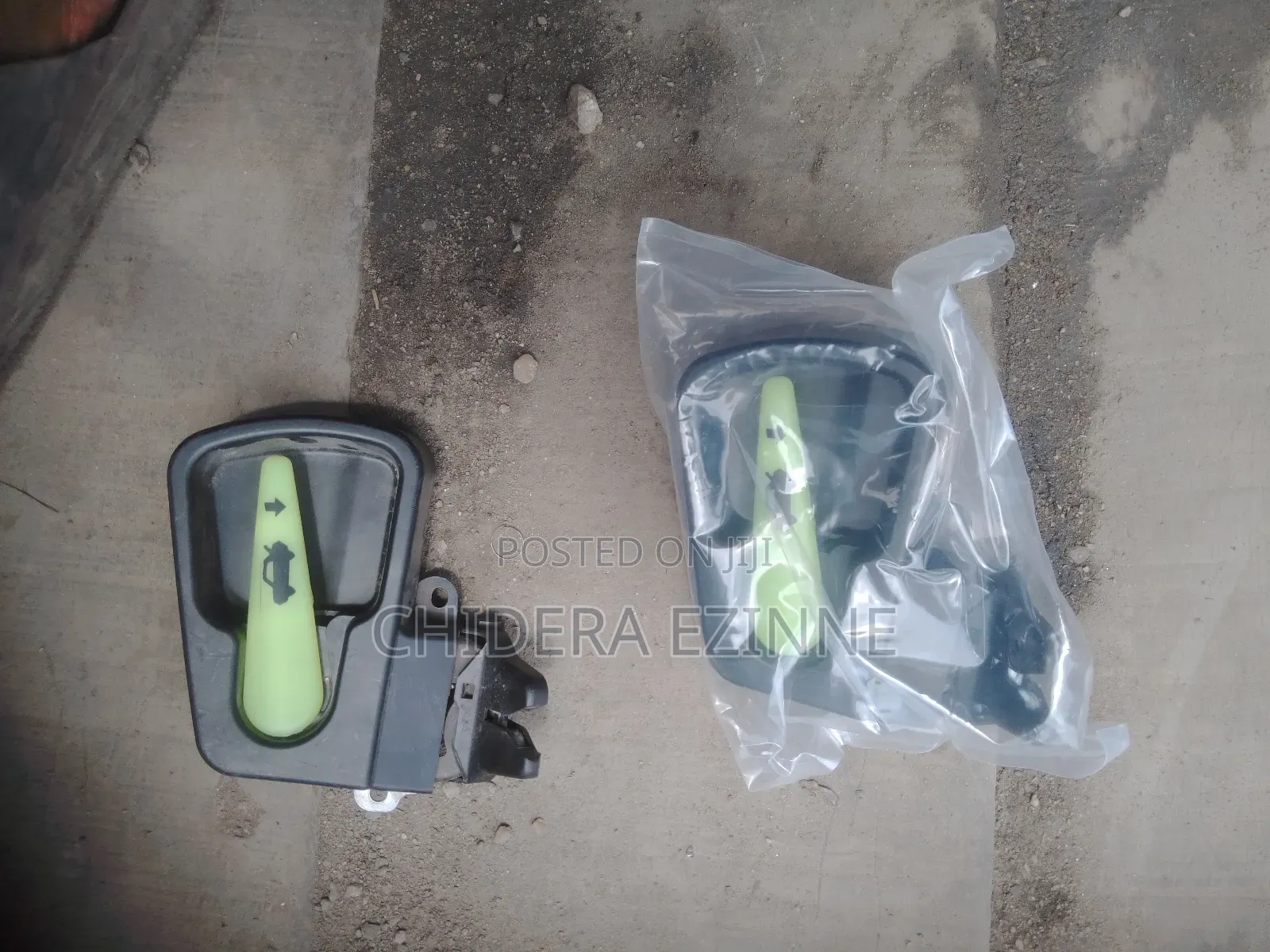 Toyota Corolla 2005 Model Boot Catcher