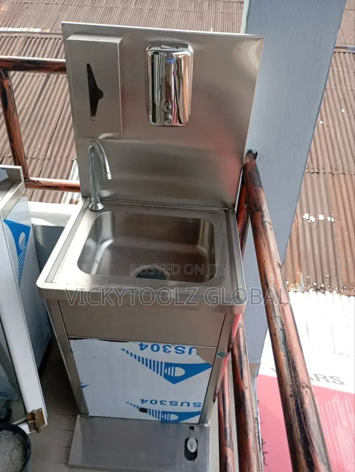 Foot Operated Automatic Hand Washer Dispenser Luxury