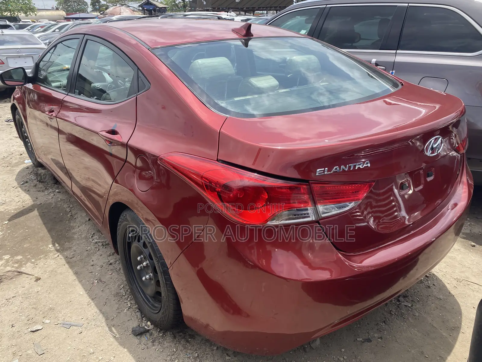 Hyundai Elantra Limited 2012 Red