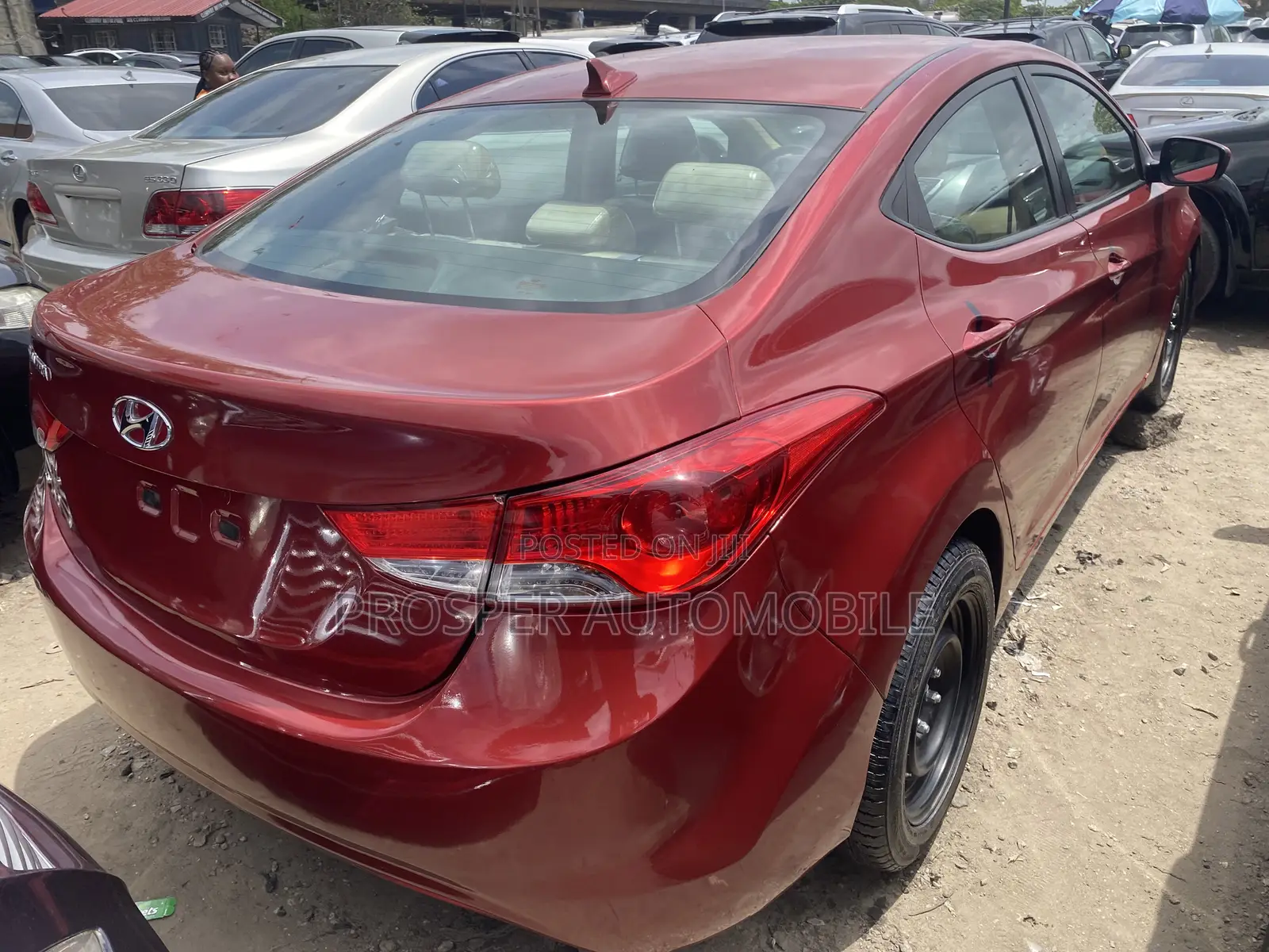 Hyundai Elantra Limited 2012 Red