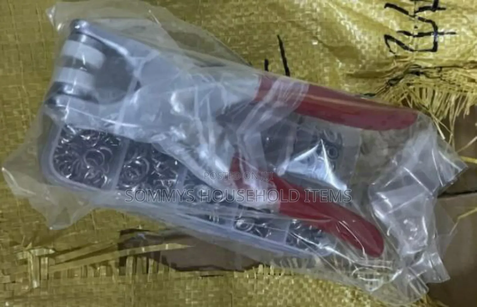 Snap Button/Sewing Kit
