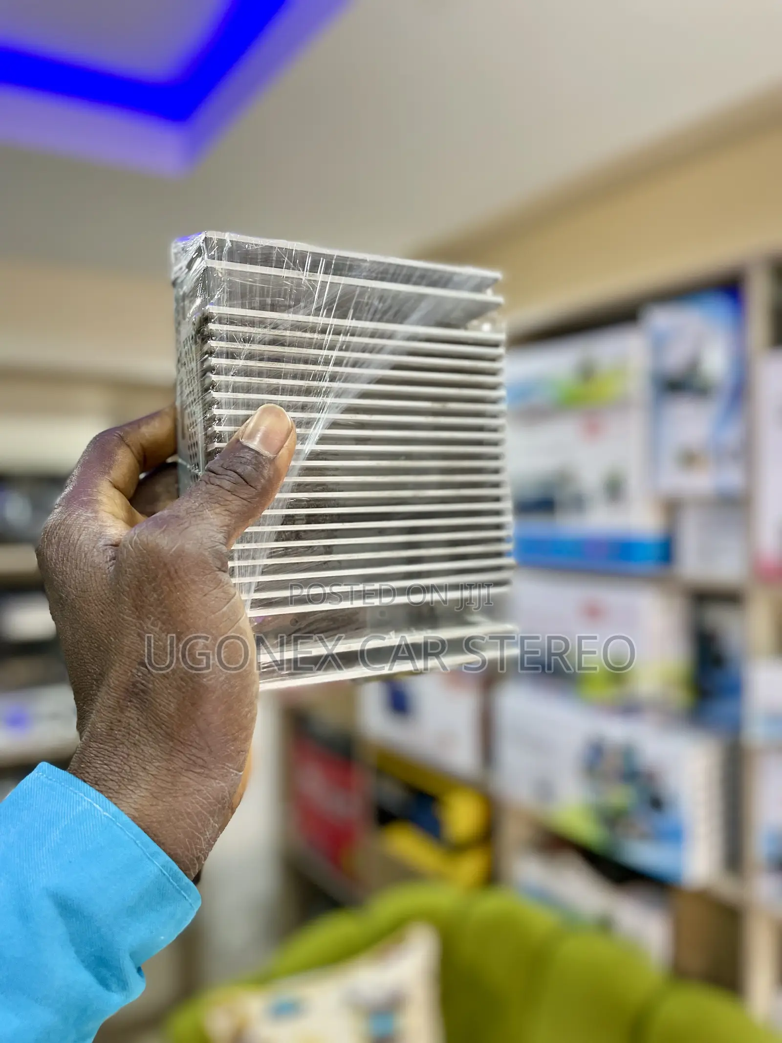 2013-15 Kia Sportage Factory Amplifier