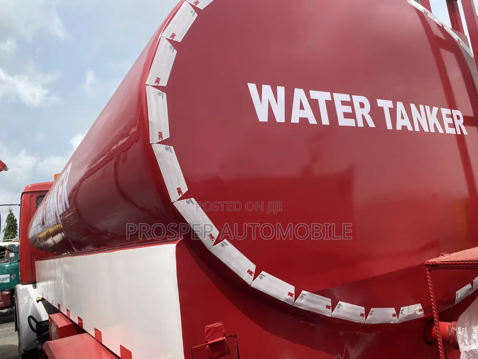 Mercedes Benz Water Tank Truck