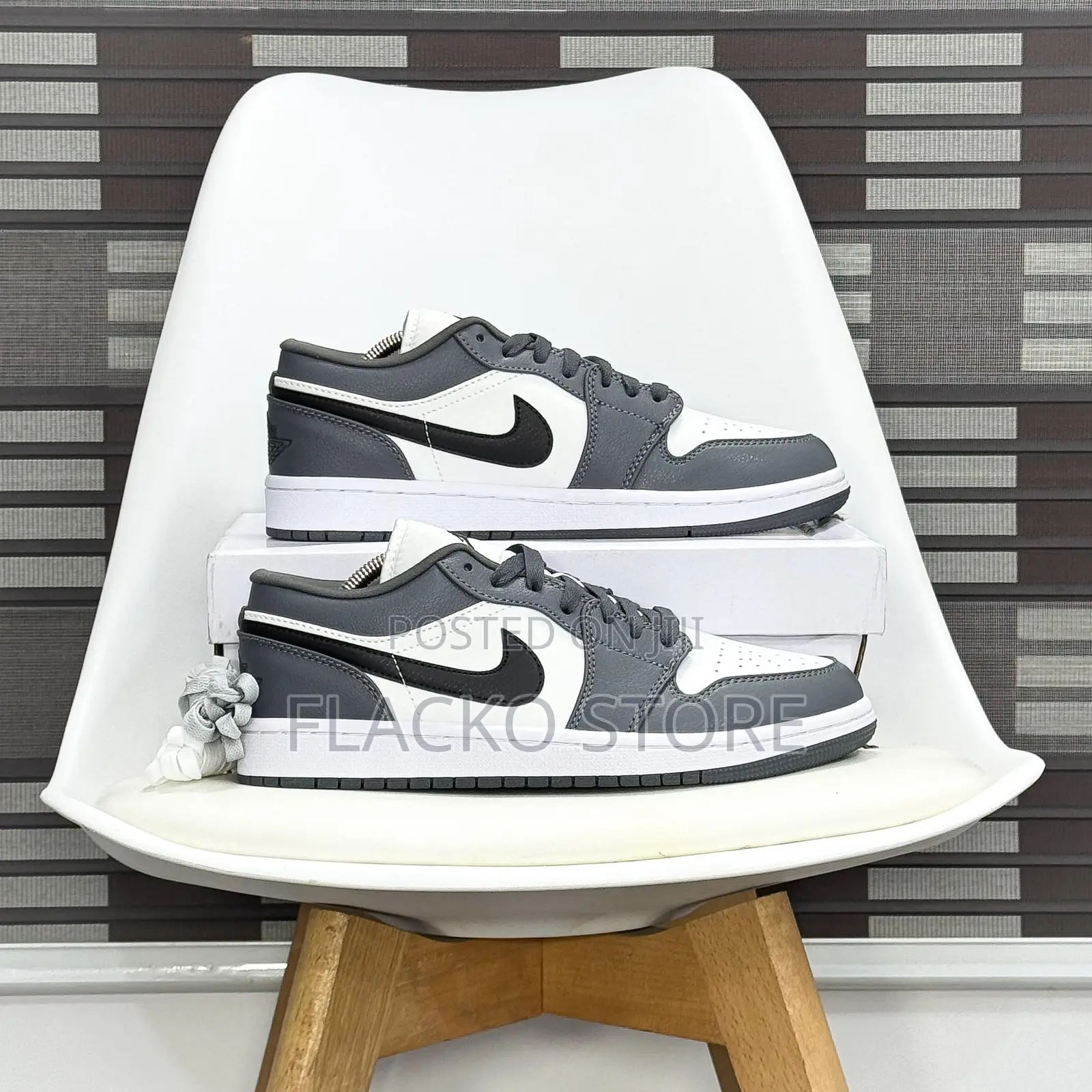 Original Air Jordan 1 Low Og Iron Grey Sneakers
