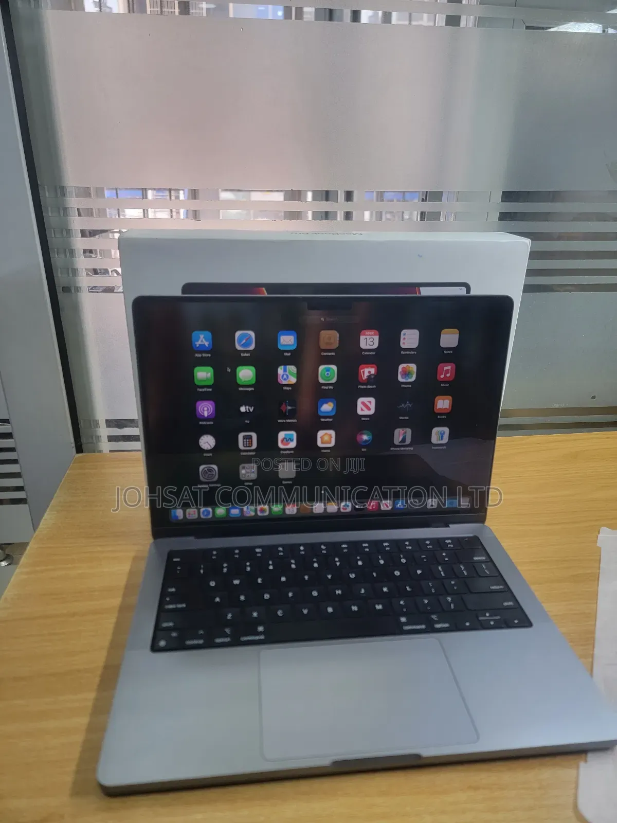 Laptop Apple MacBook Pro 2021 M1 16GB Apple M1 Pro SSHD (Hybrid) 512GB