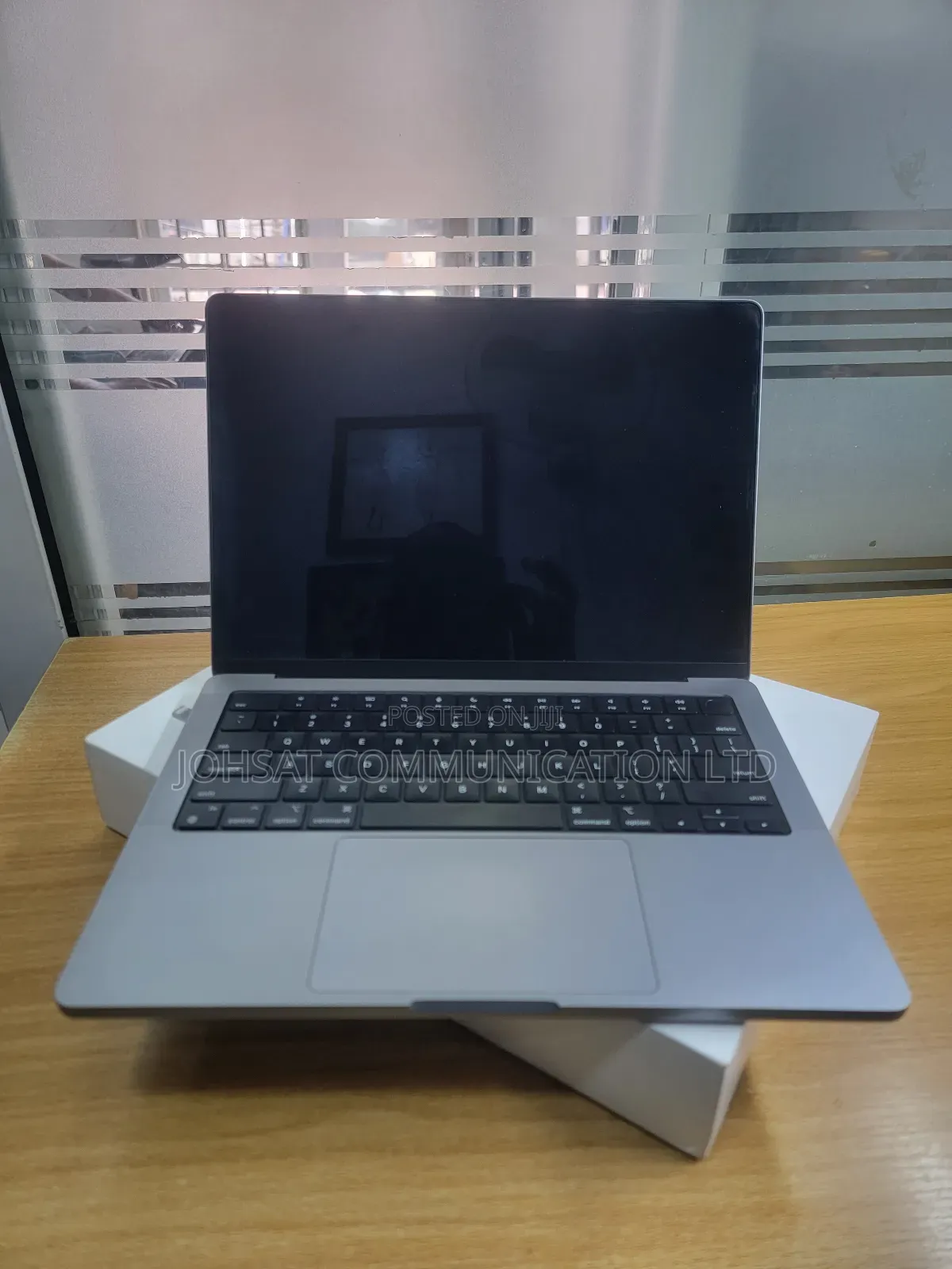 Laptop Apple MacBook Pro 2021 M1 16GB Apple M1 Pro SSHD (Hybrid) 512GB