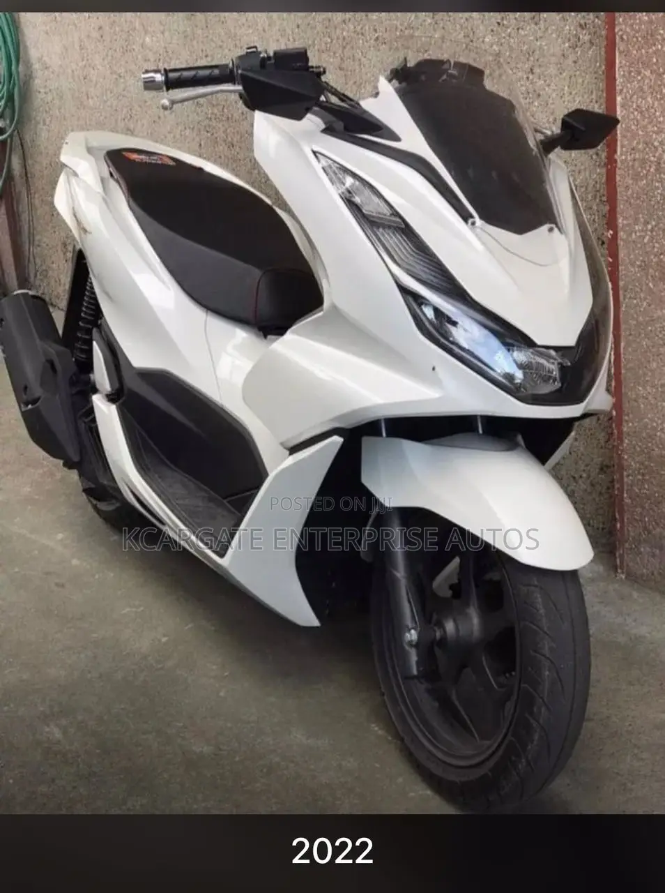 Honda 2022 White