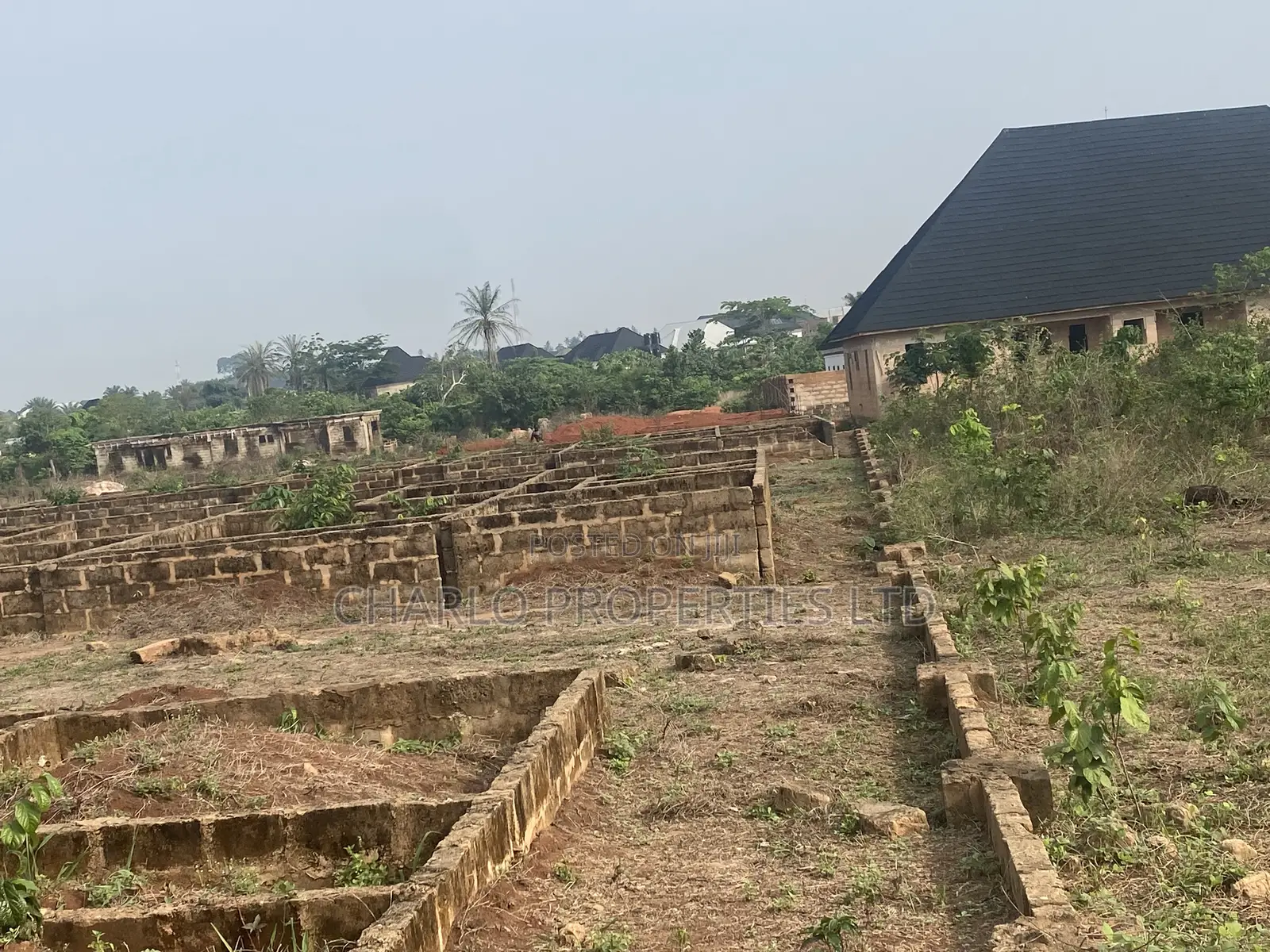 18bdrm Block of Flats in Benin City for sale
