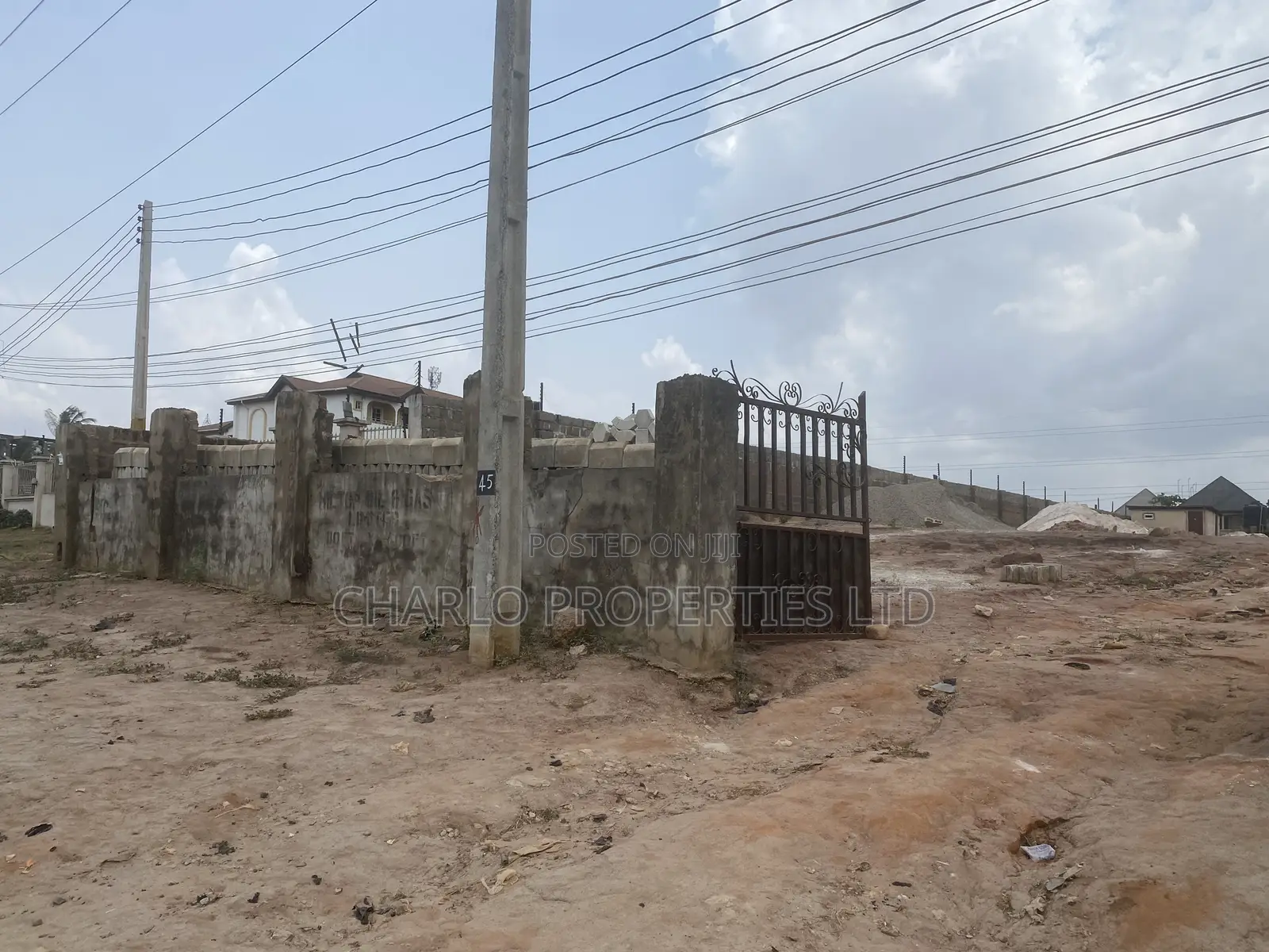 Genuine 100ft by 350ft With Registered Title Along Sapele Rd