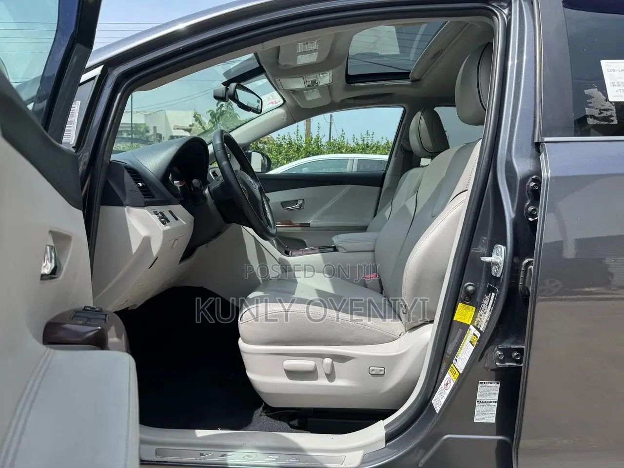 Toyota Venza V6 2012 Gray