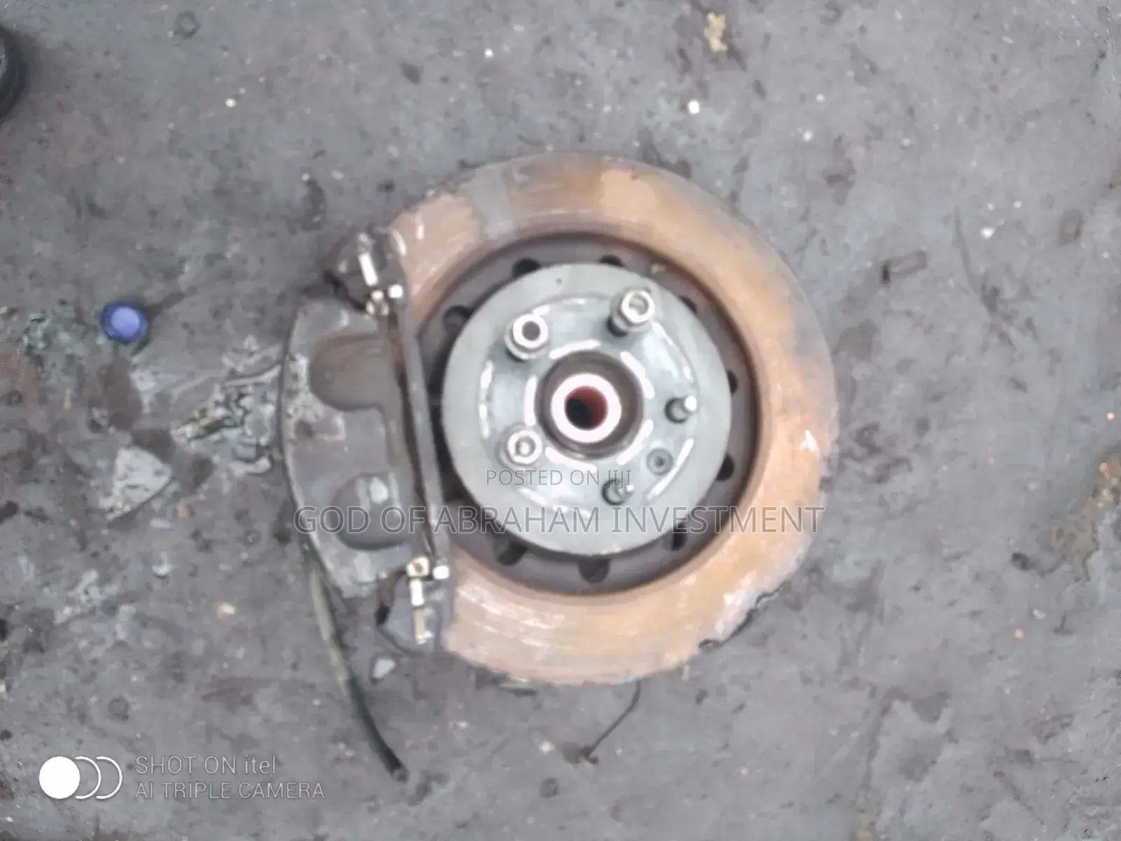 Ford Explorer Front Hub 2013