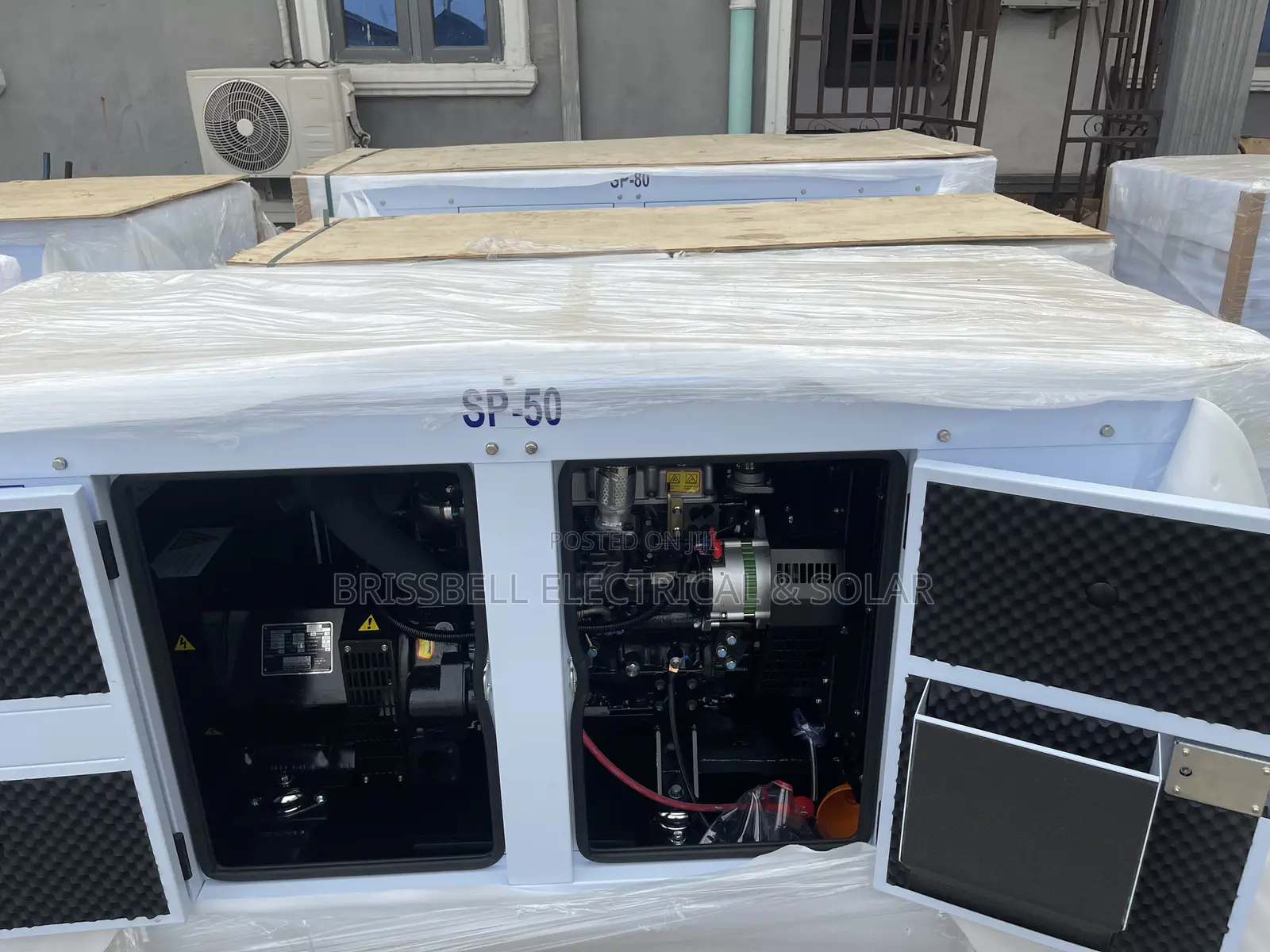 Authentic England Perkins Soundproof Diesel Generator 40kva