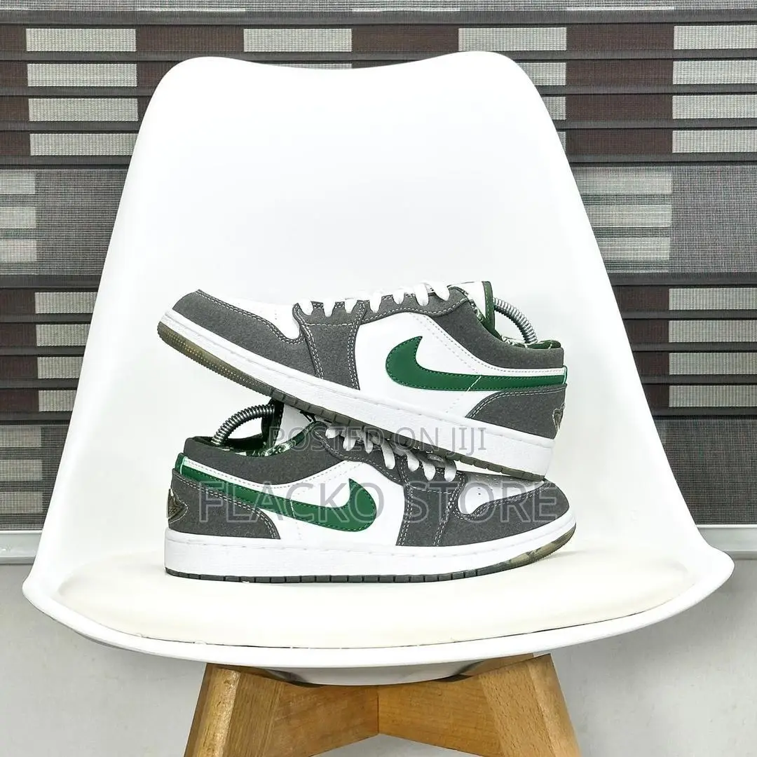 Original Air Jordan 1 Low S.E Northside Sneakers