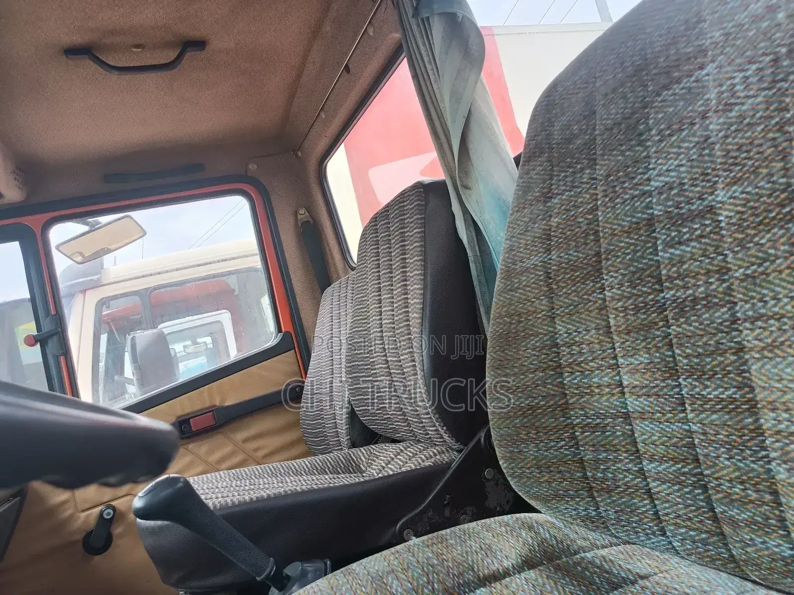 Mercedes Benz 814 German Pickup Truck 20ft