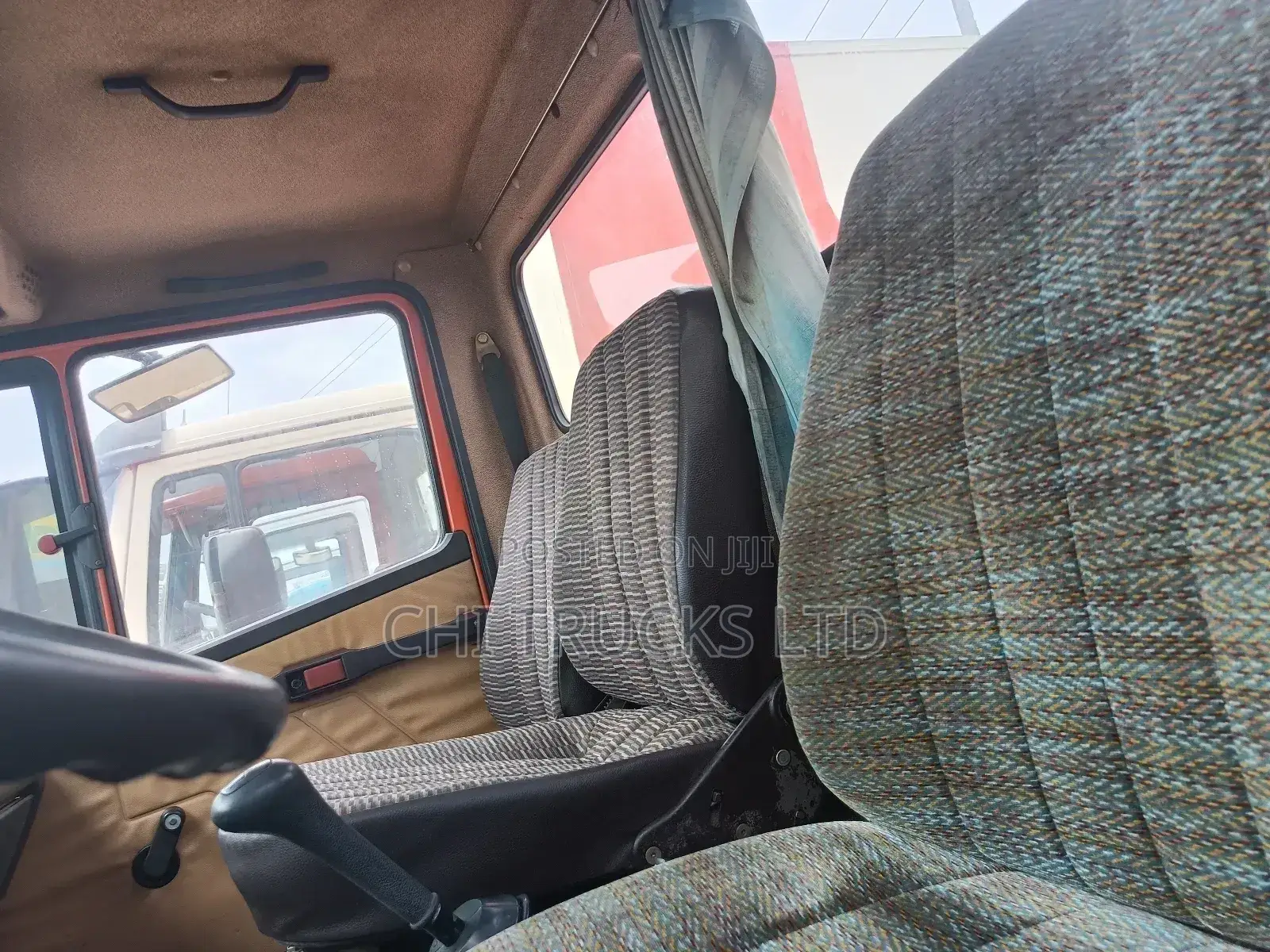 Mercedes Benz 814 German Pickup Truck 20ft
