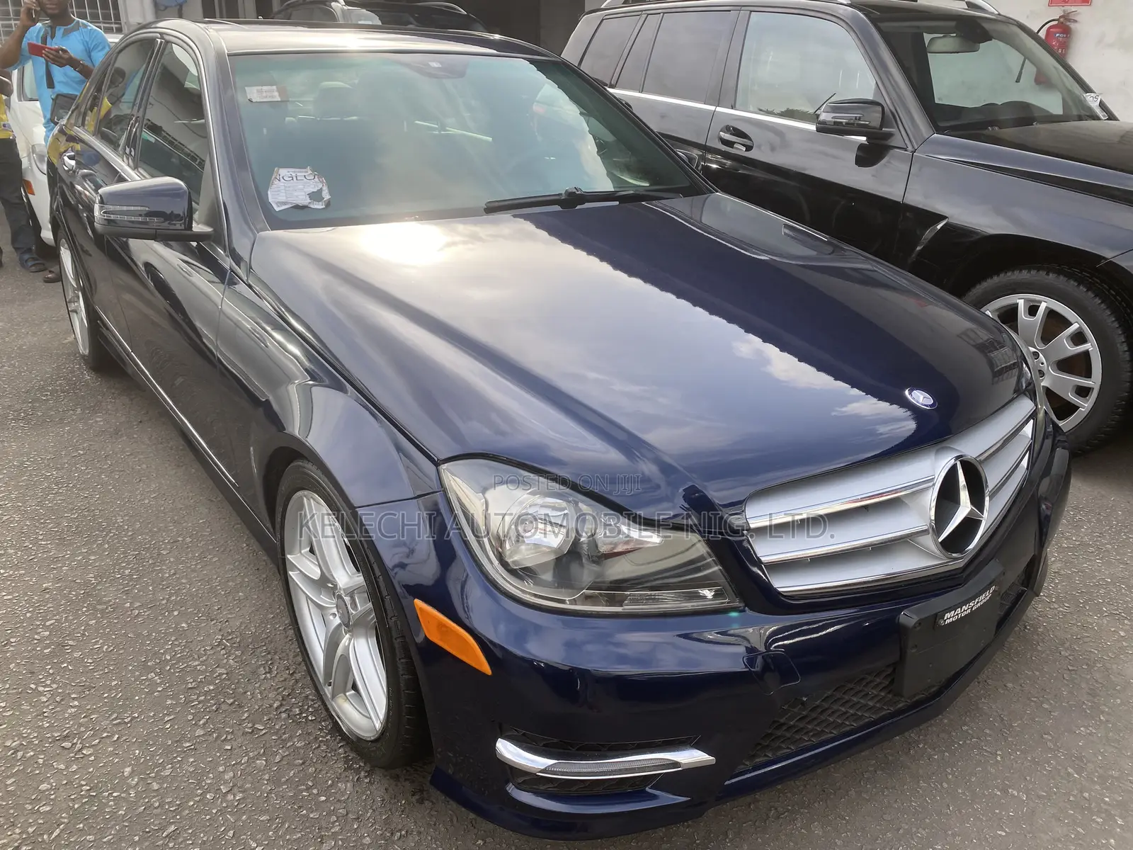 Mercedes-Benz C300 2013 Blue